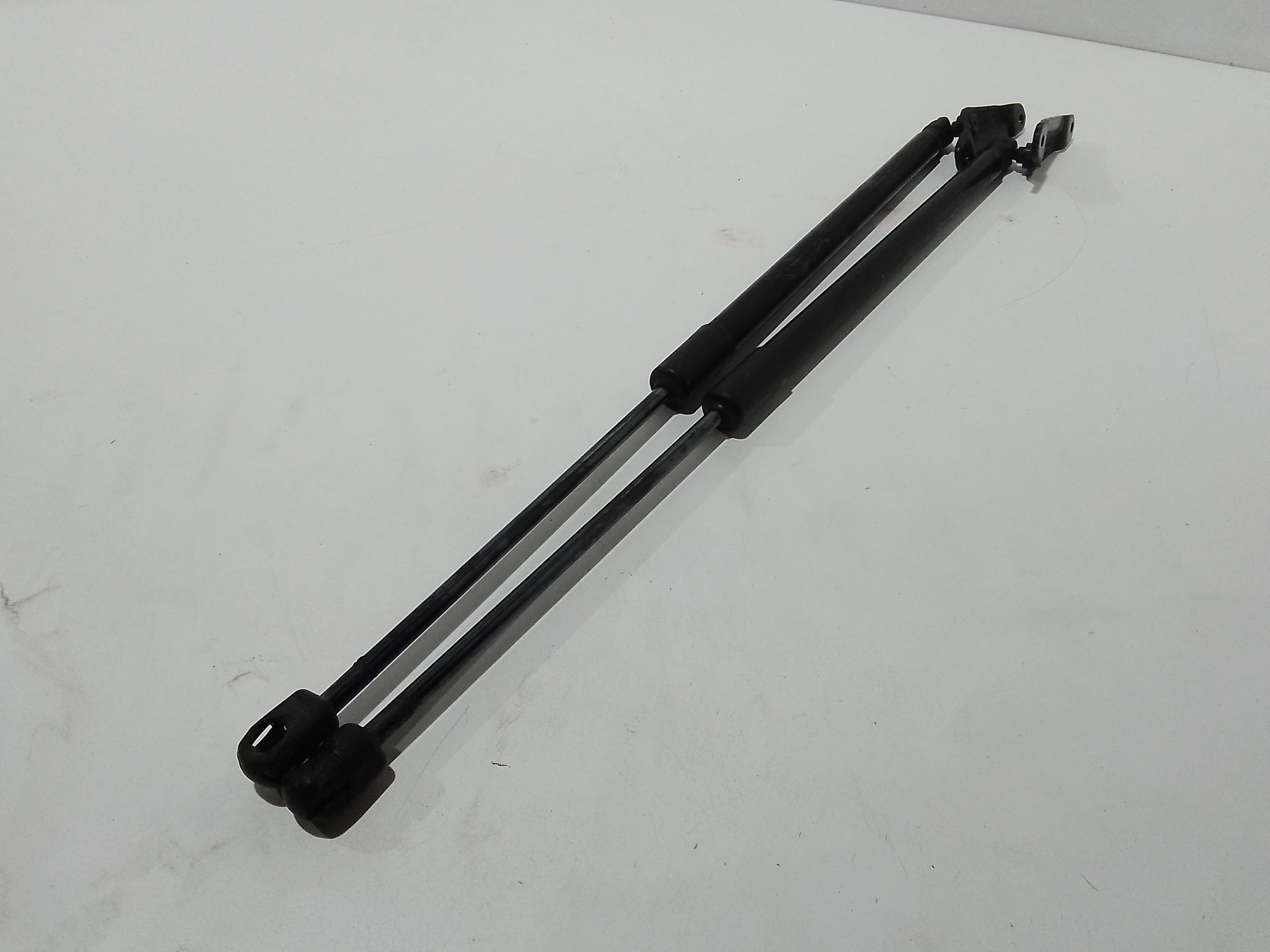 Cerniera Cofano Post. Destro Usato