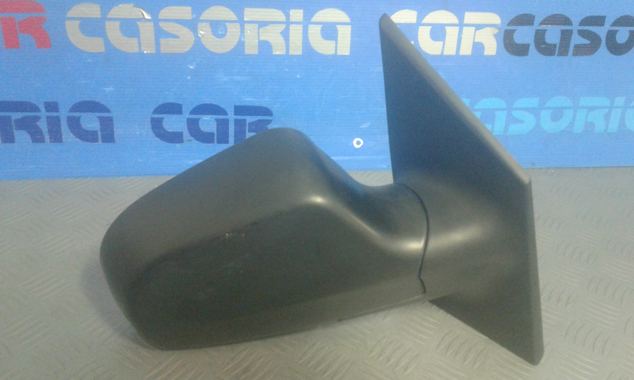 Retrovisore Est. Destro Usato