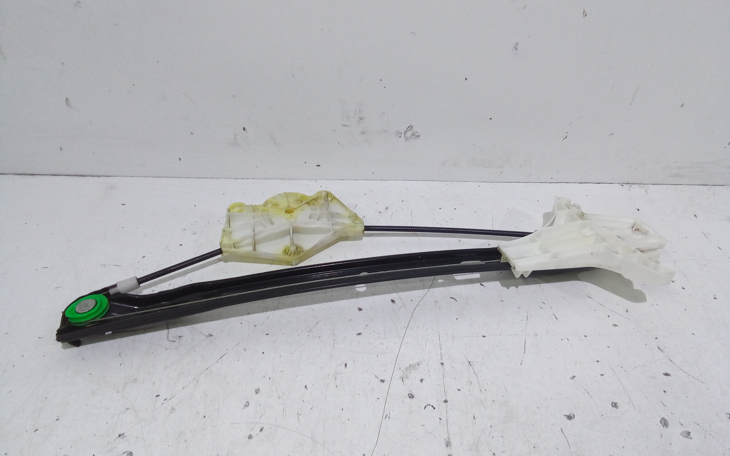 Alzacristallo Porta Post. Sinistro 1K4839401B Usato