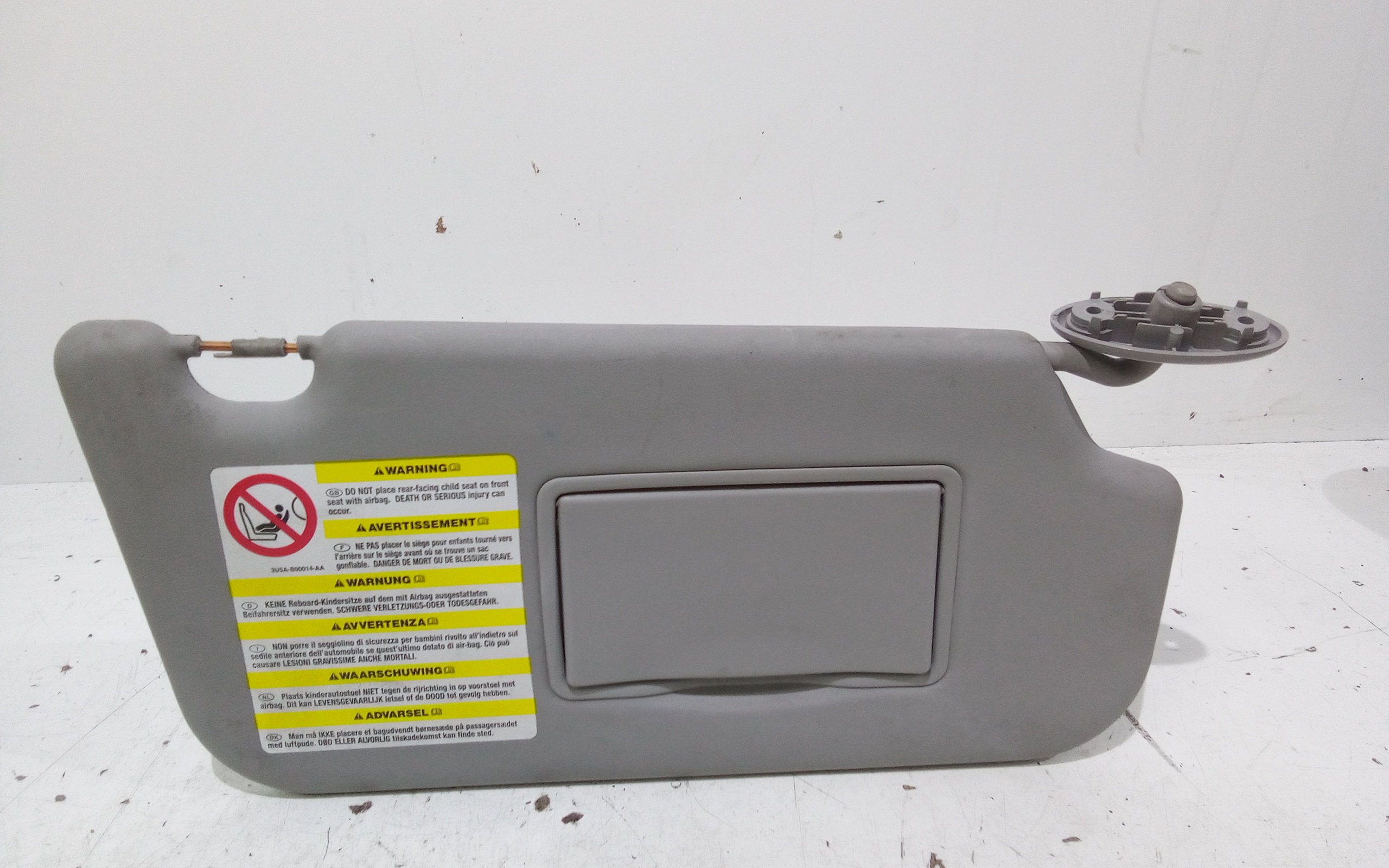 Aletta Parasole Parabrezza Destro 1222069 Usato