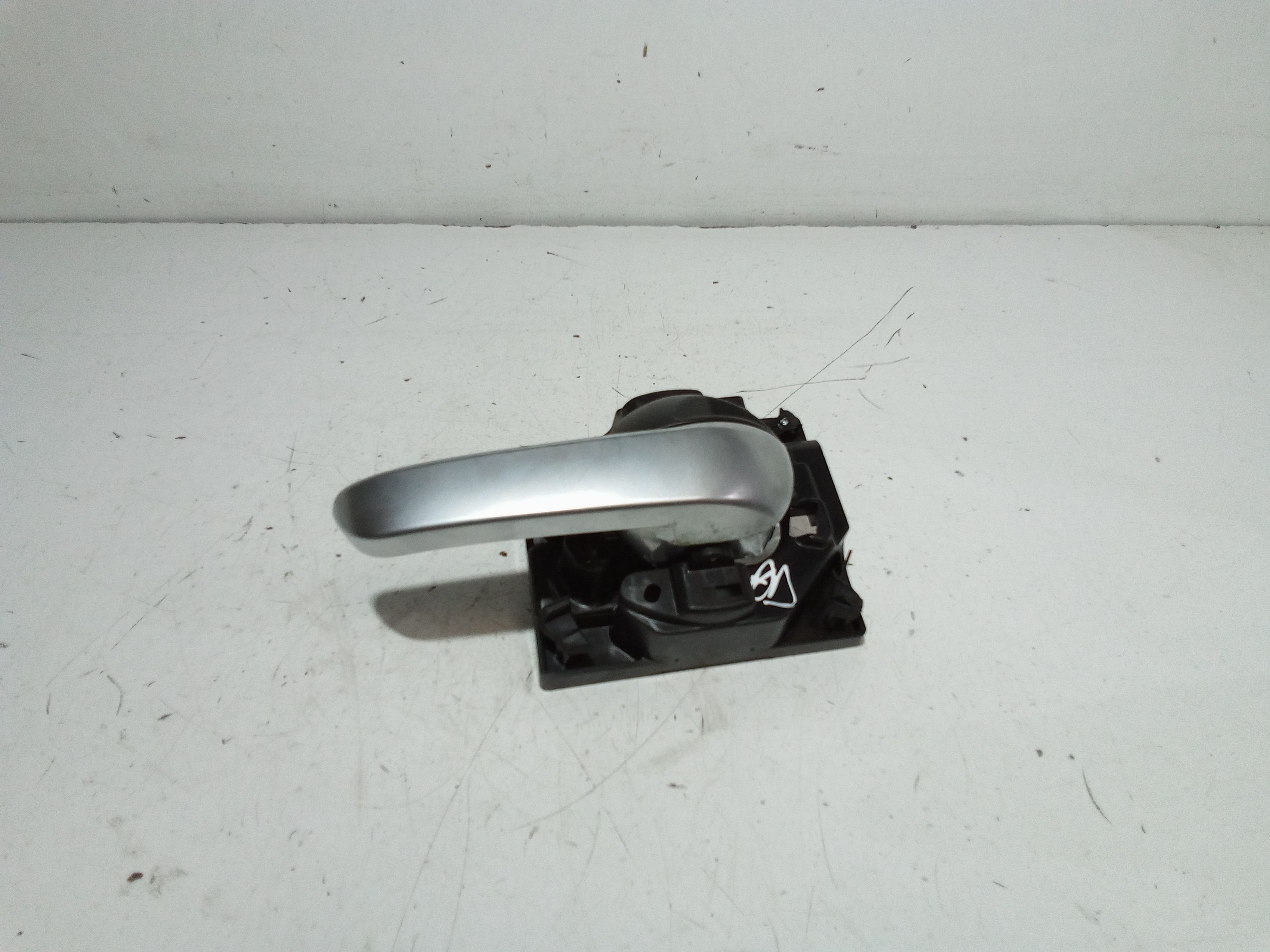 Maniglia Int. Apertura Porta Ant. Destro Usato