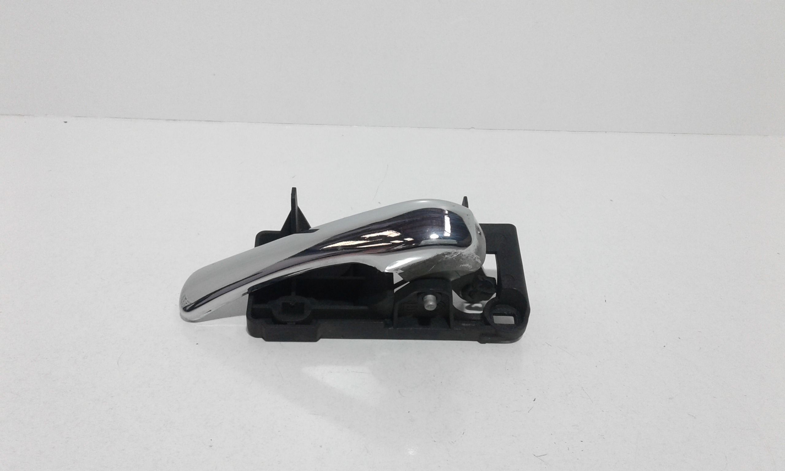 Maniglia Int. Apertura Porta Post. Destro 735364985 Usato