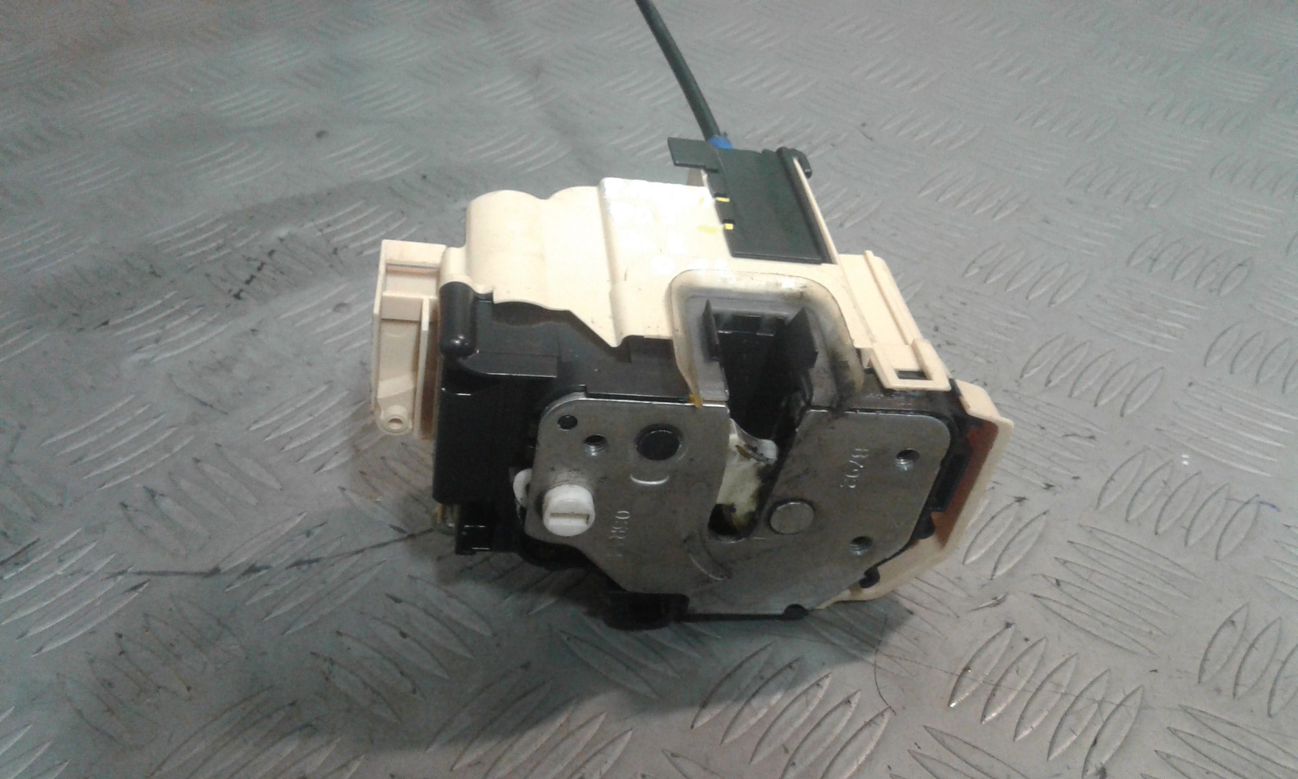 Serratura Porta Post. Destro 52191506 Usato