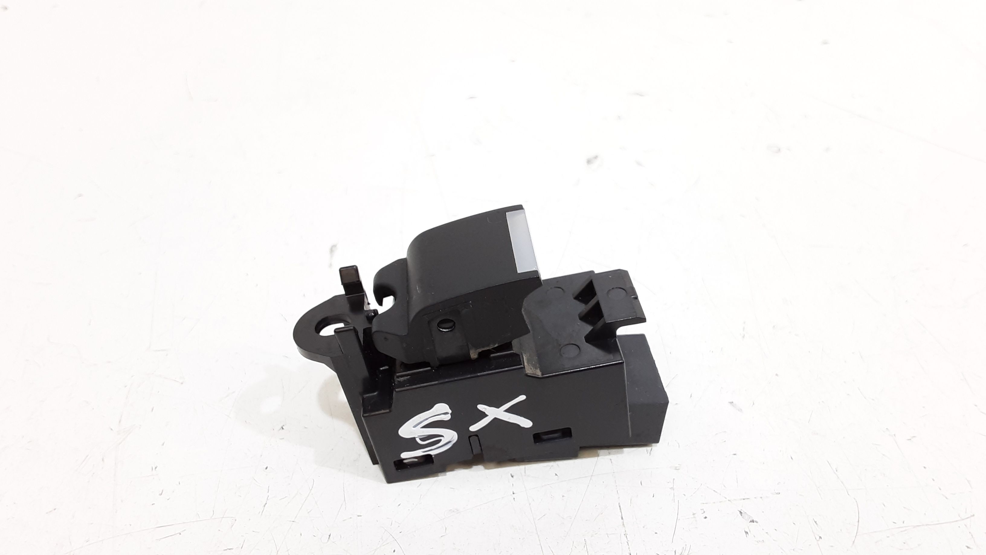 Interruttore Alzacristalli Porta Post. Sinistro LR059773 Usato