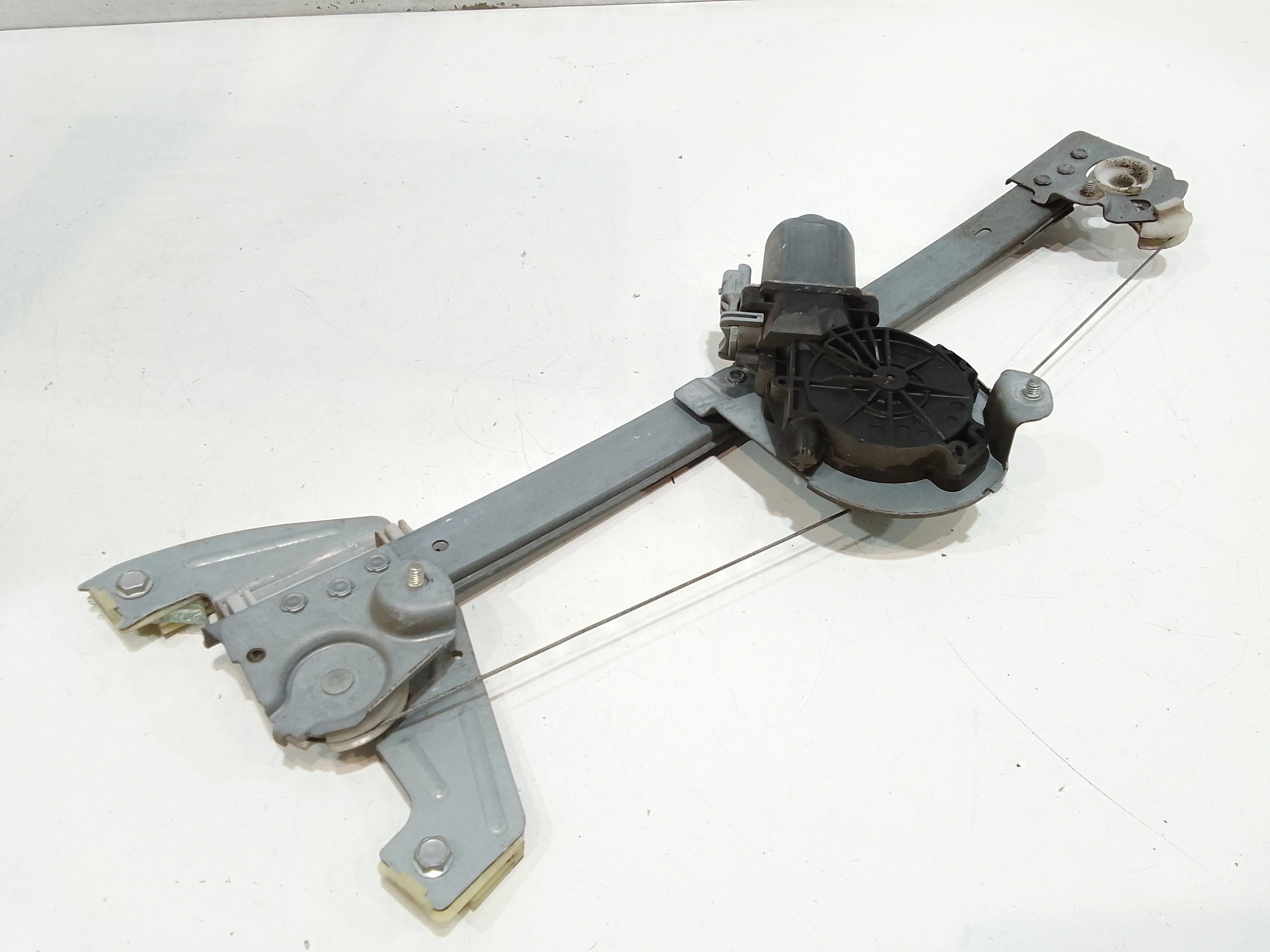 Alzacristallo Porta Ant. Destro 9222V6 Usato