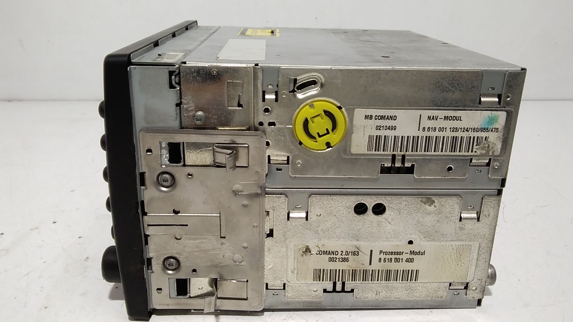 Radio C/sistema Di Navigatore Satellitare Usato