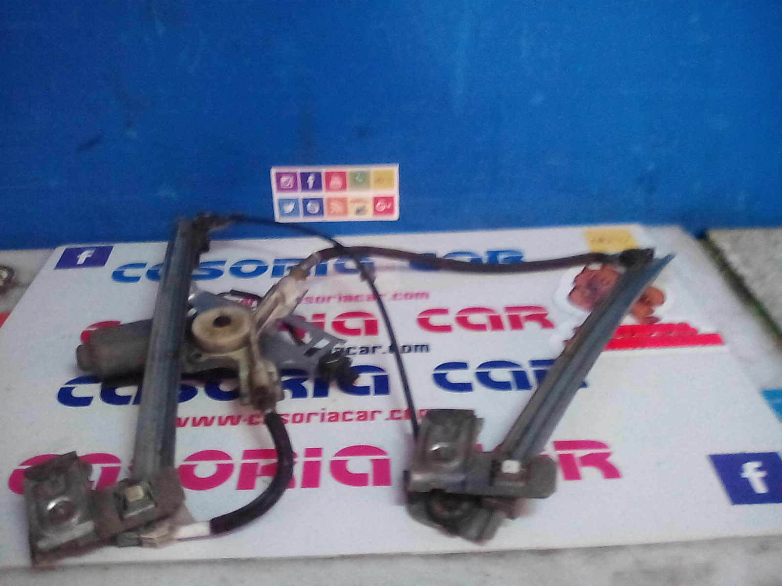 Alzacristallo Porta Ant. Sinistro 6K4837401M Usato