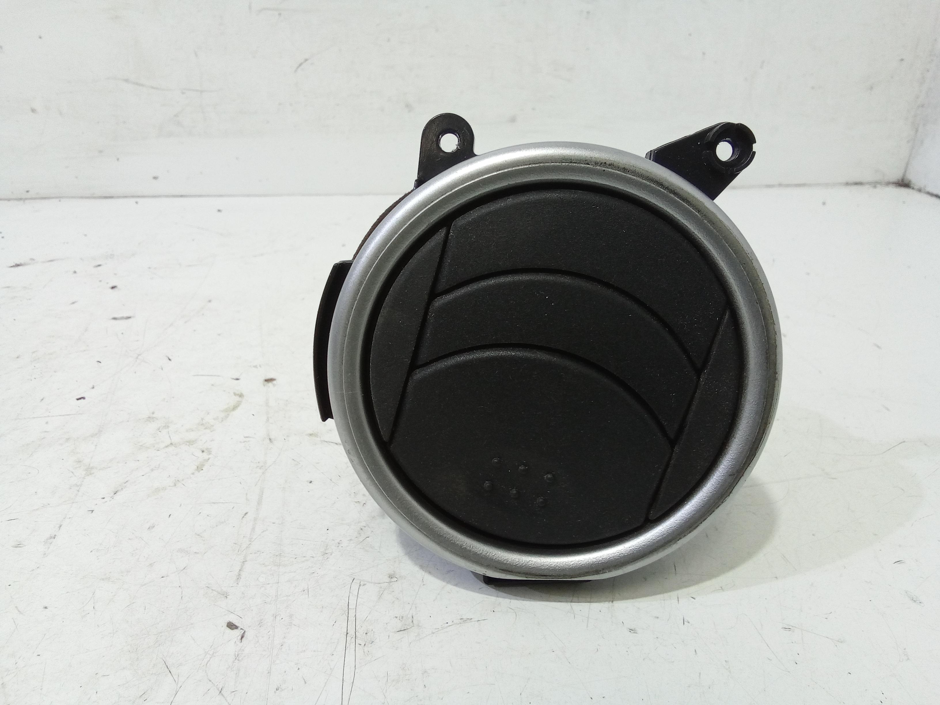 Condotto Aria Bocchette Lat. Cruscotto Sinistro Usato