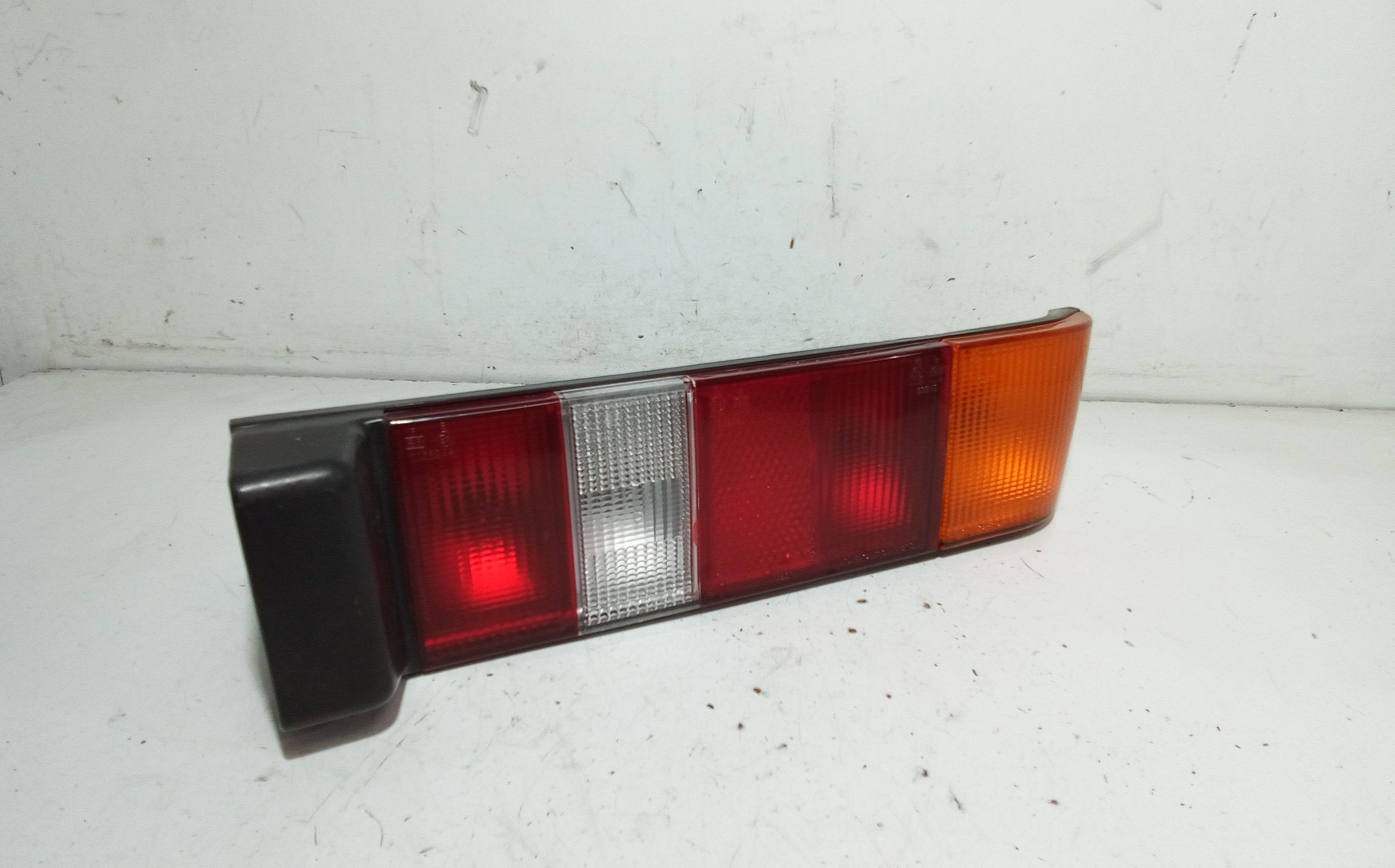 Fanale Post. Destro Usato