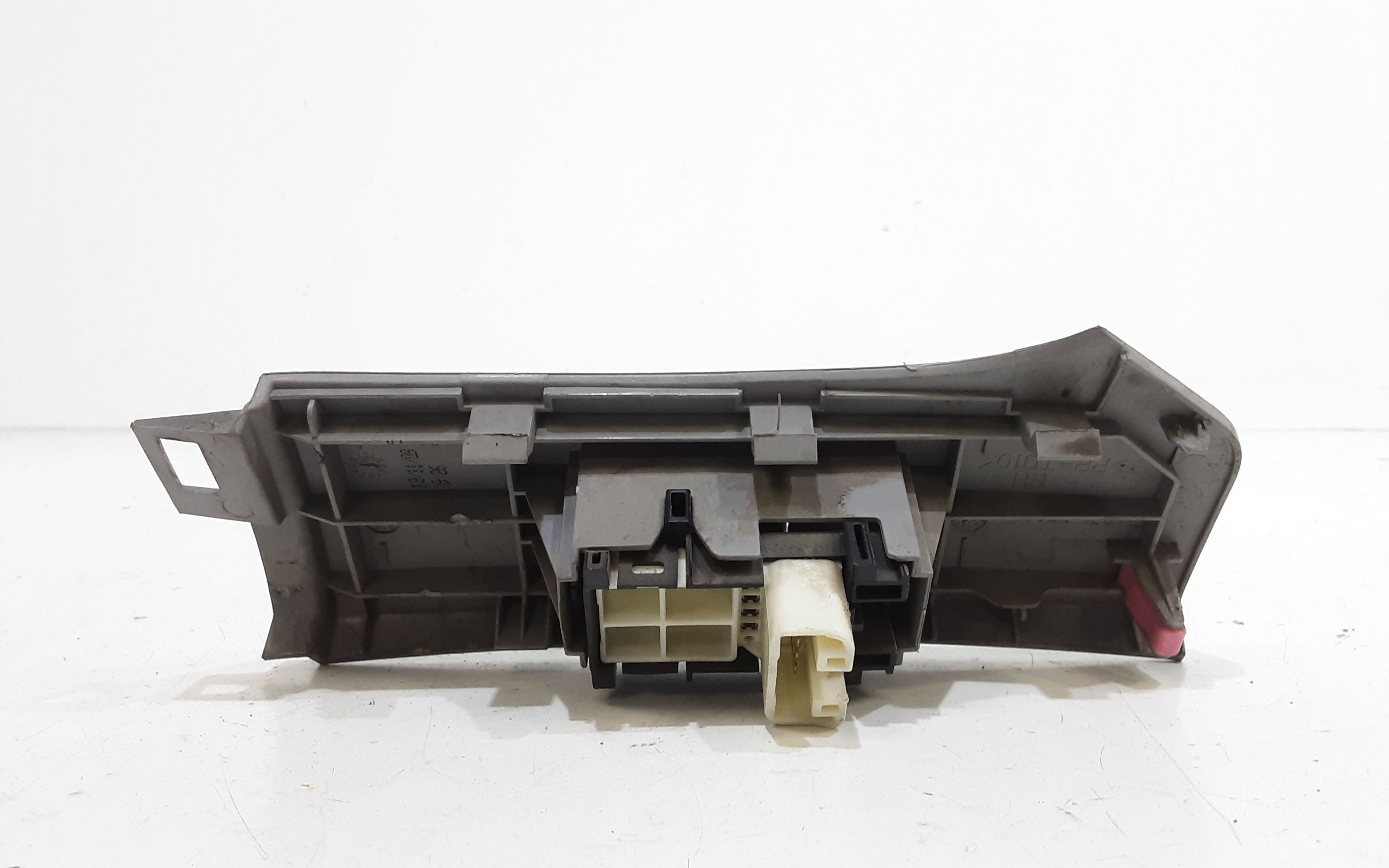 Interruttore Alzacristalli Porta Ant. Destro Usato