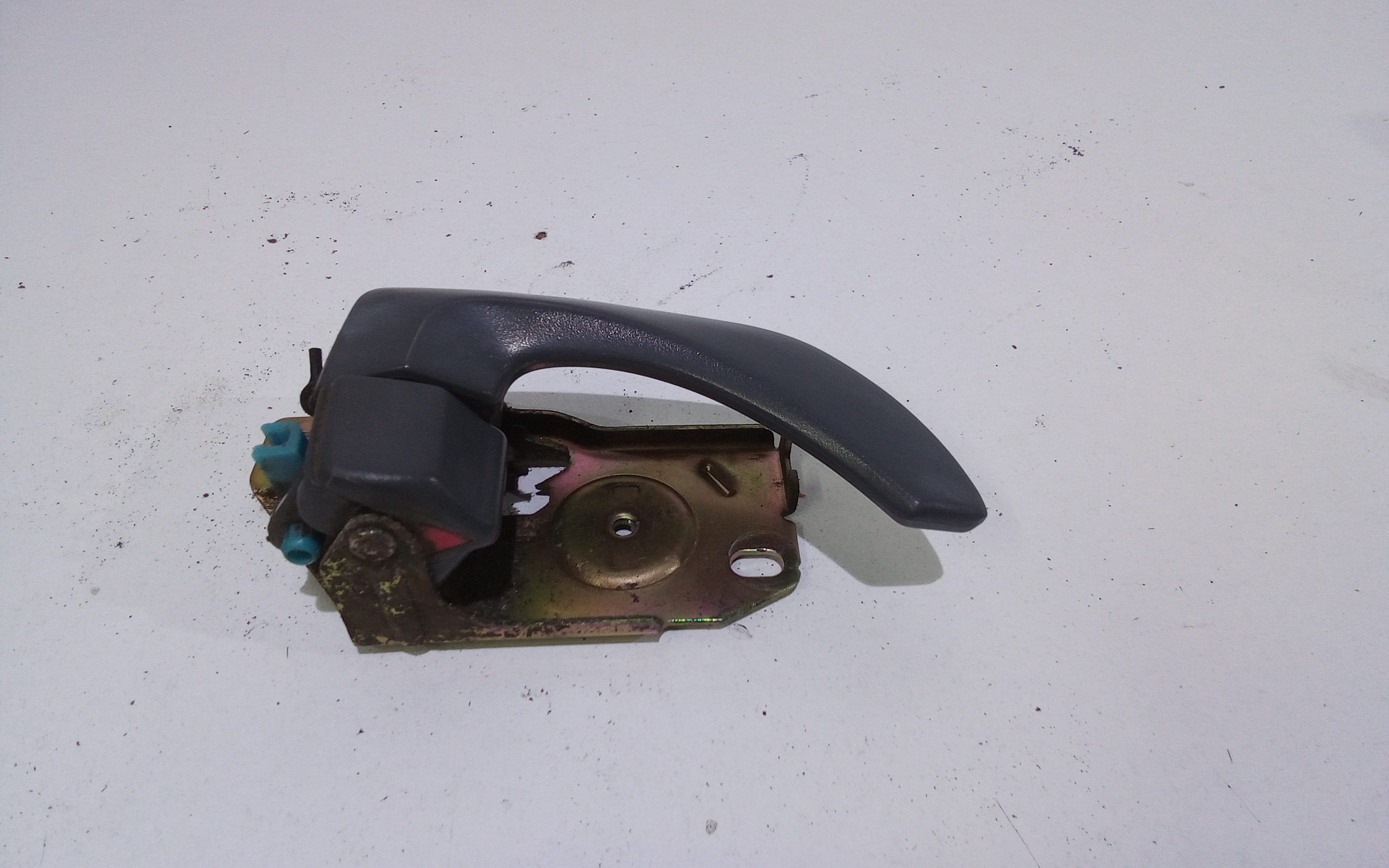 Maniglia Int. Apertura Porta Post. Destro 836203E000WK Usato