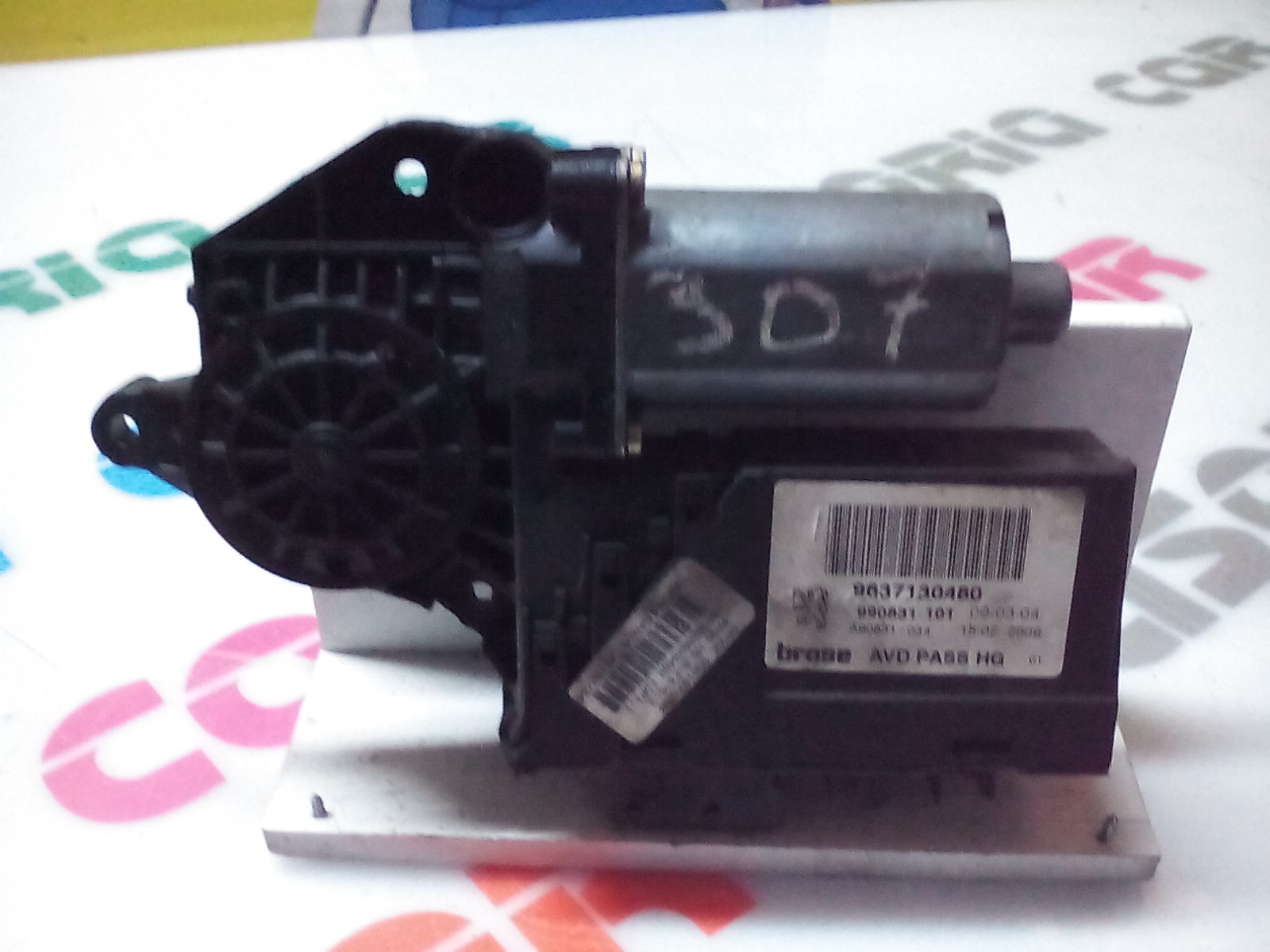 Motorino Alzacristallo Porta Ant. Destro 9222AZ Usato