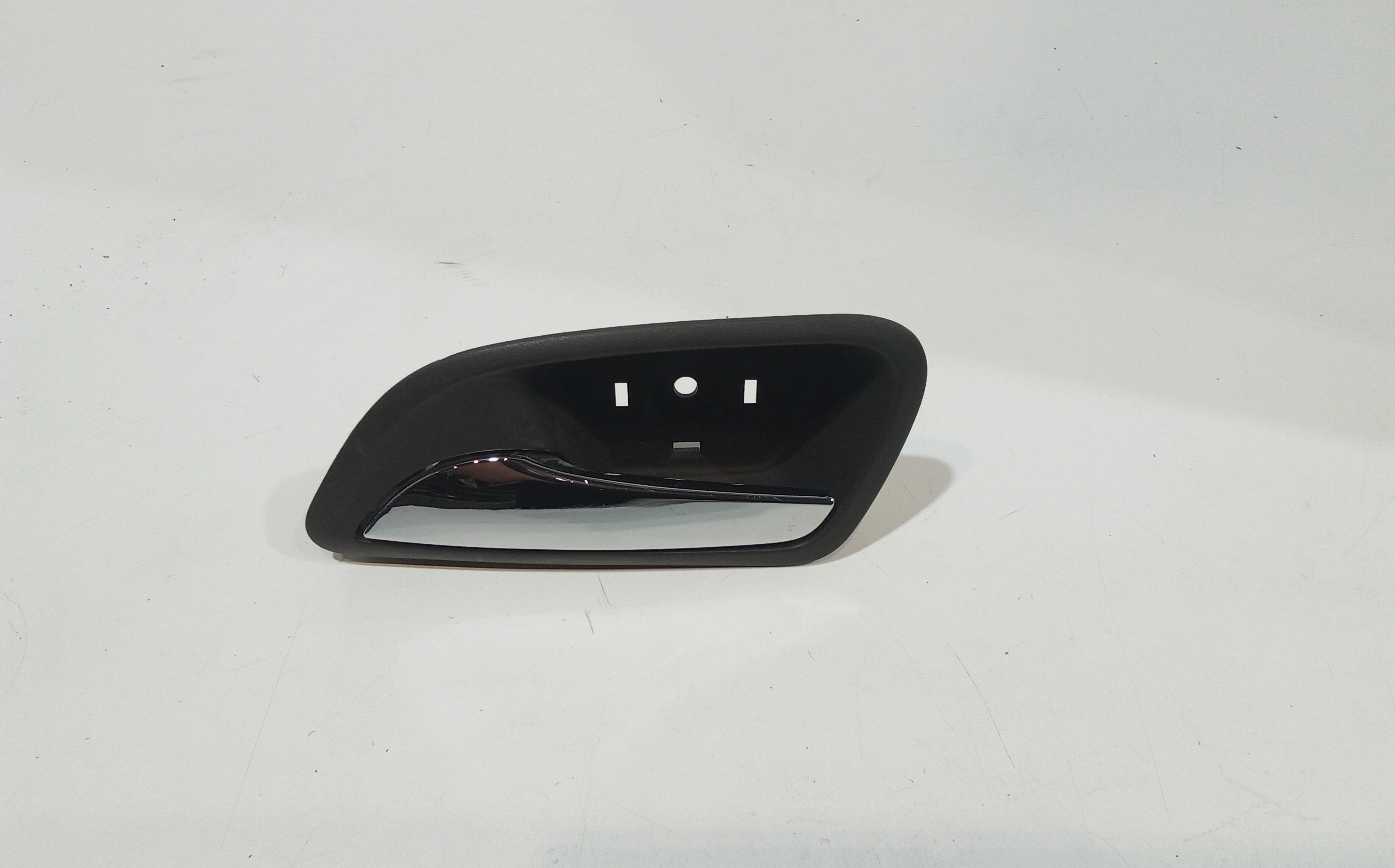 Maniglia Int. Apertura Porta Ant. Sinistro 90230846 Usato