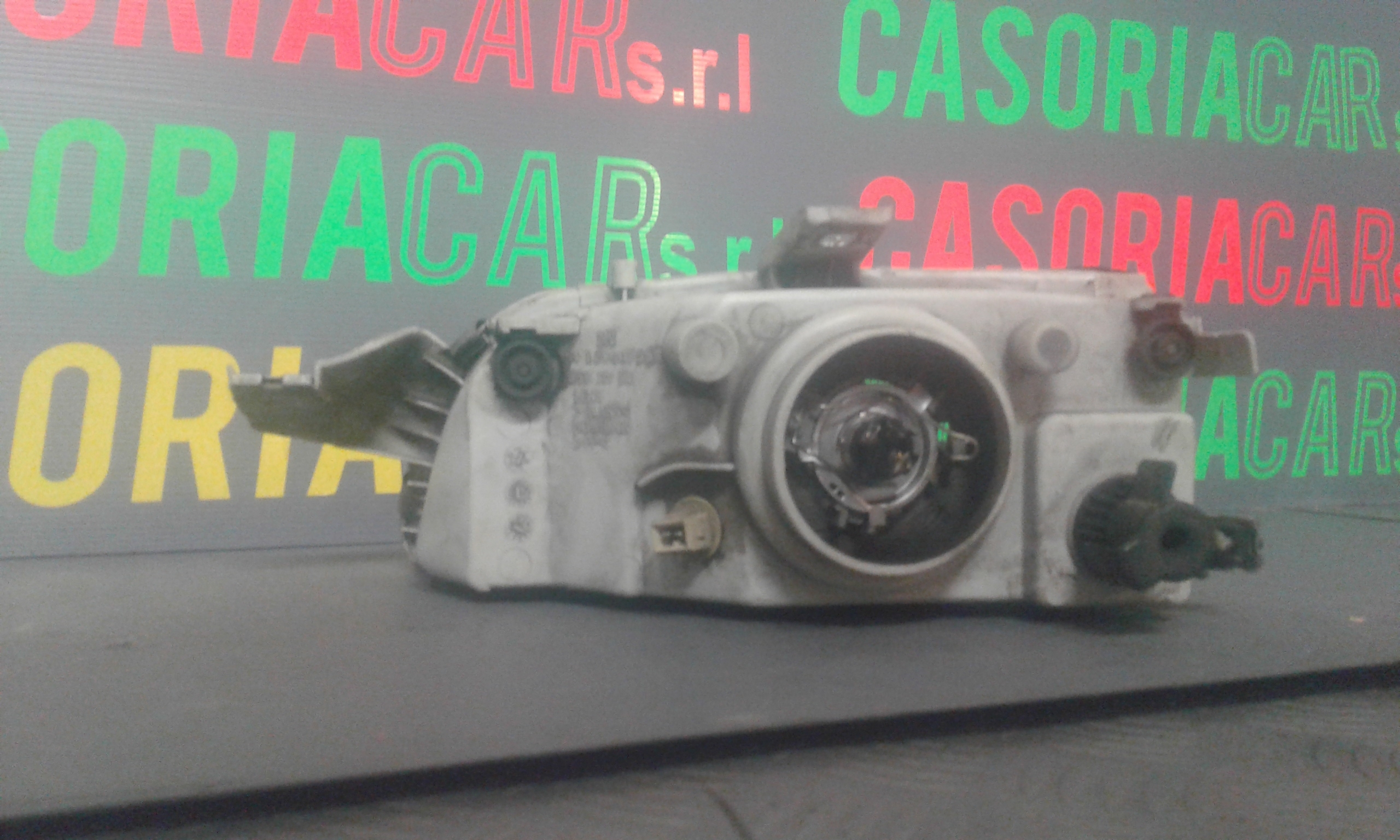 Proiettore Destro 46402649 Usato