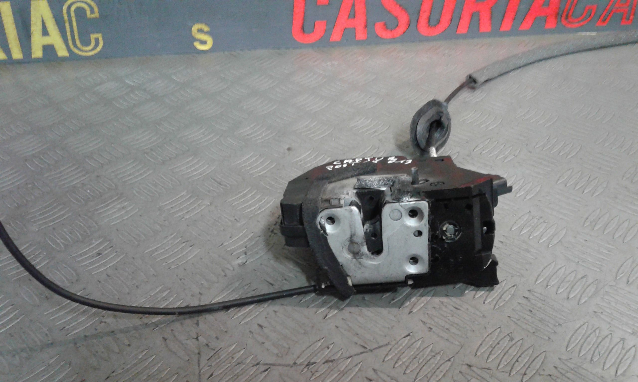 Serratura Porta Post. Sinistro 825012422R Usato