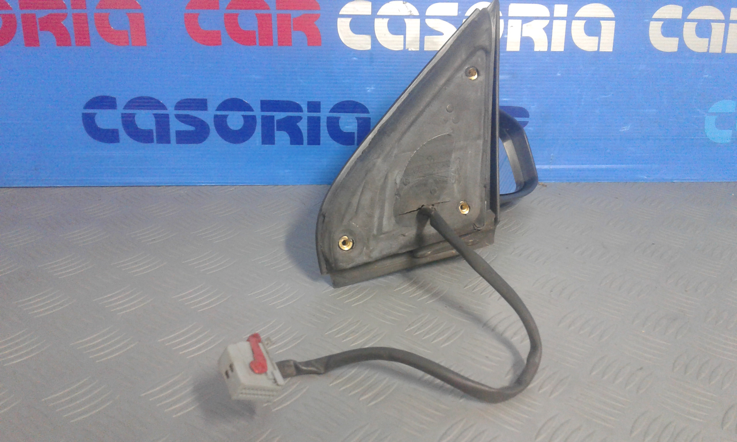 Retrovisore Est. Destro Usato