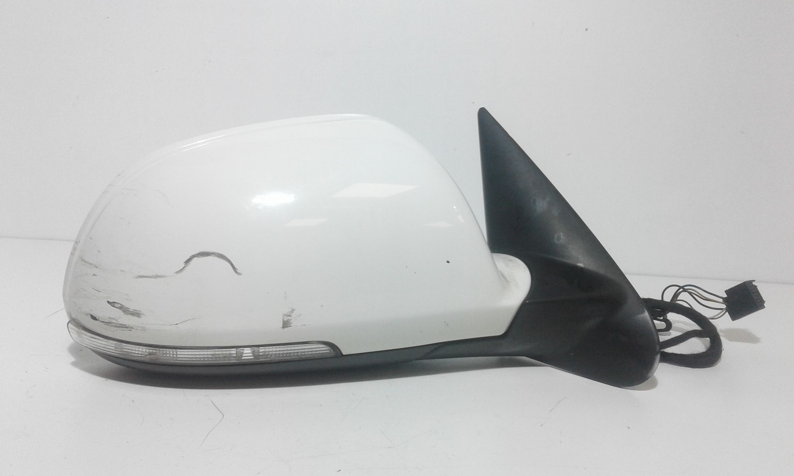 Retrovisore Est. Destro Usato