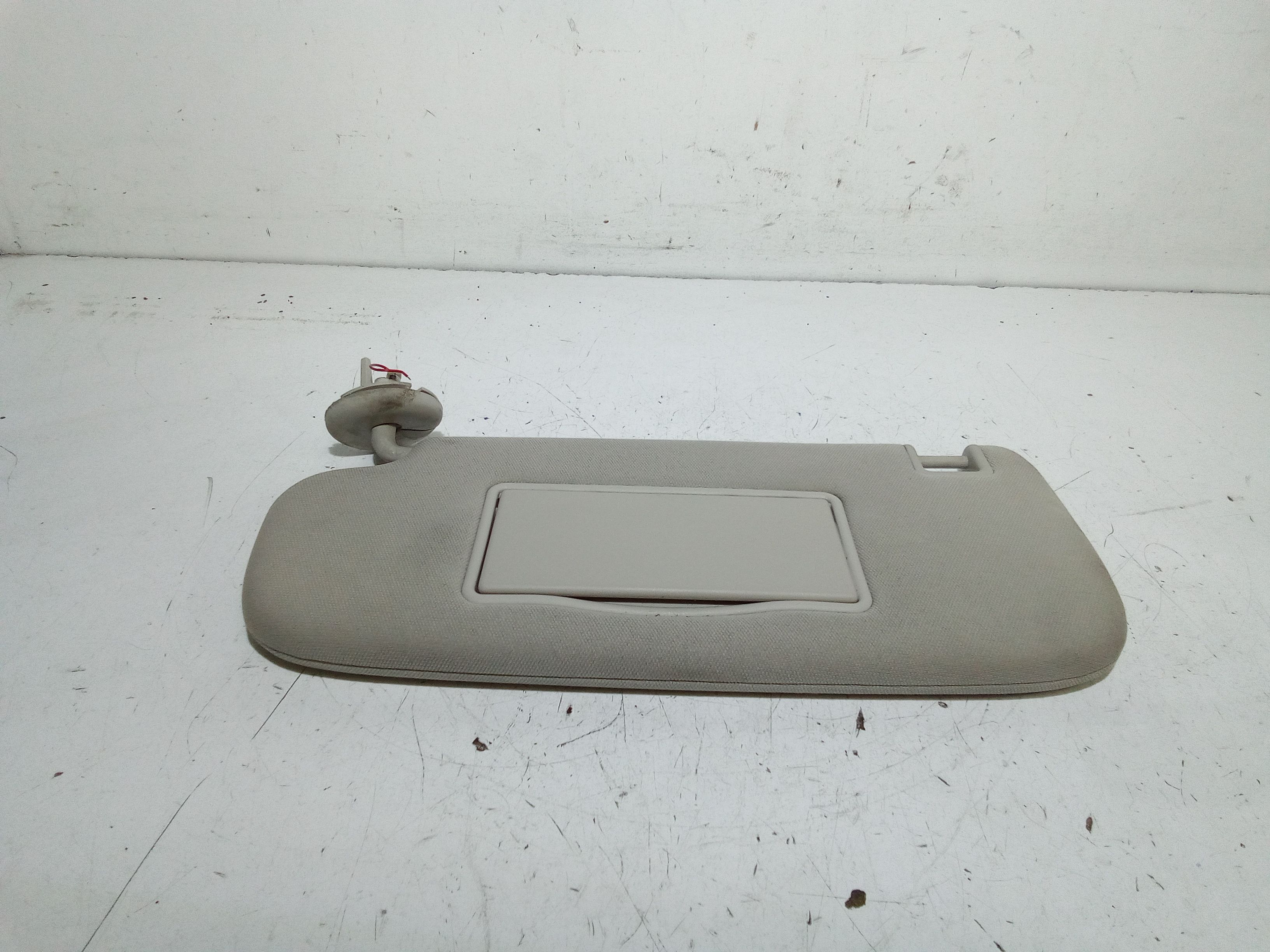 Aletta Parasole Parabrezza Sinistro K1LS25HDAAH Usato