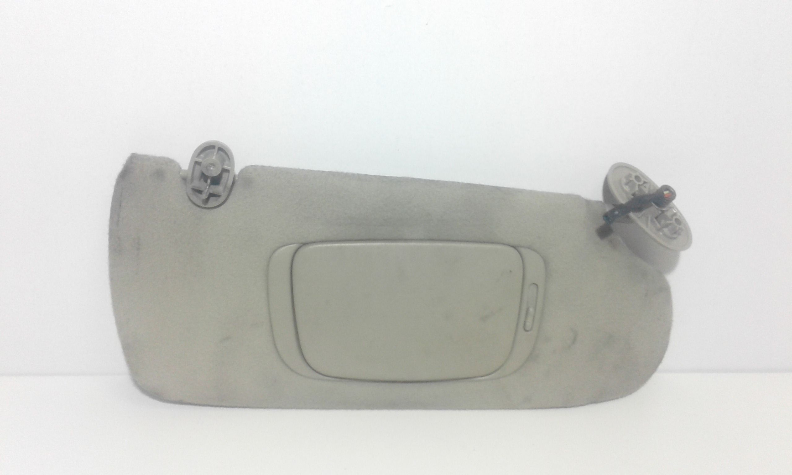 Aletta Parasole Parabrezza Destro K0PR24RC1AB Usato