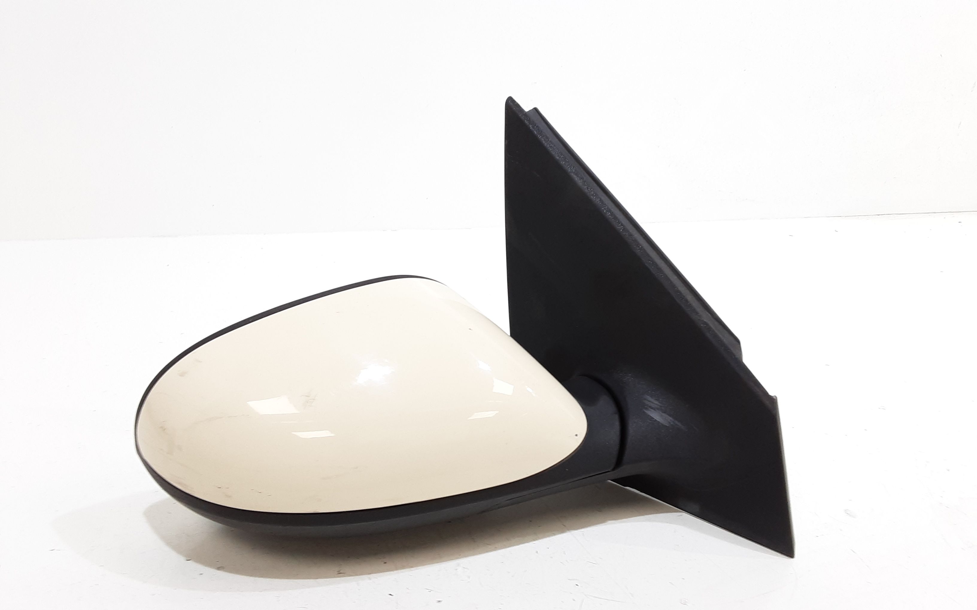 Retrovisore Est. Destro 735345130 Usato