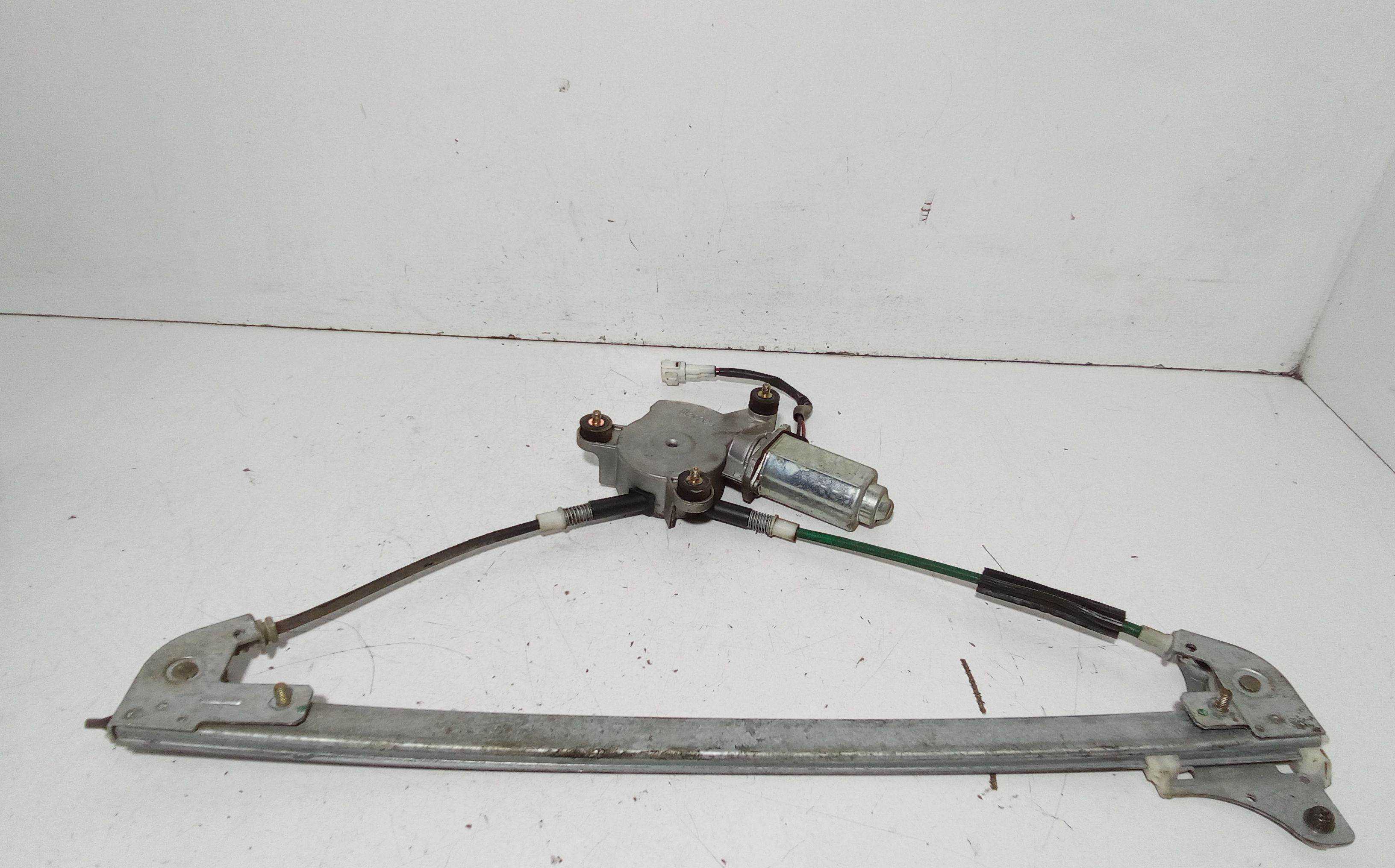 Alzacristallo Porta Ant. Destro 9206363 Usato