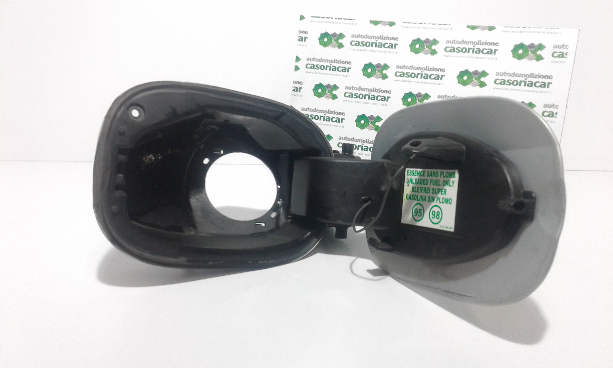 Sportello Carburante 8200213437 Usato