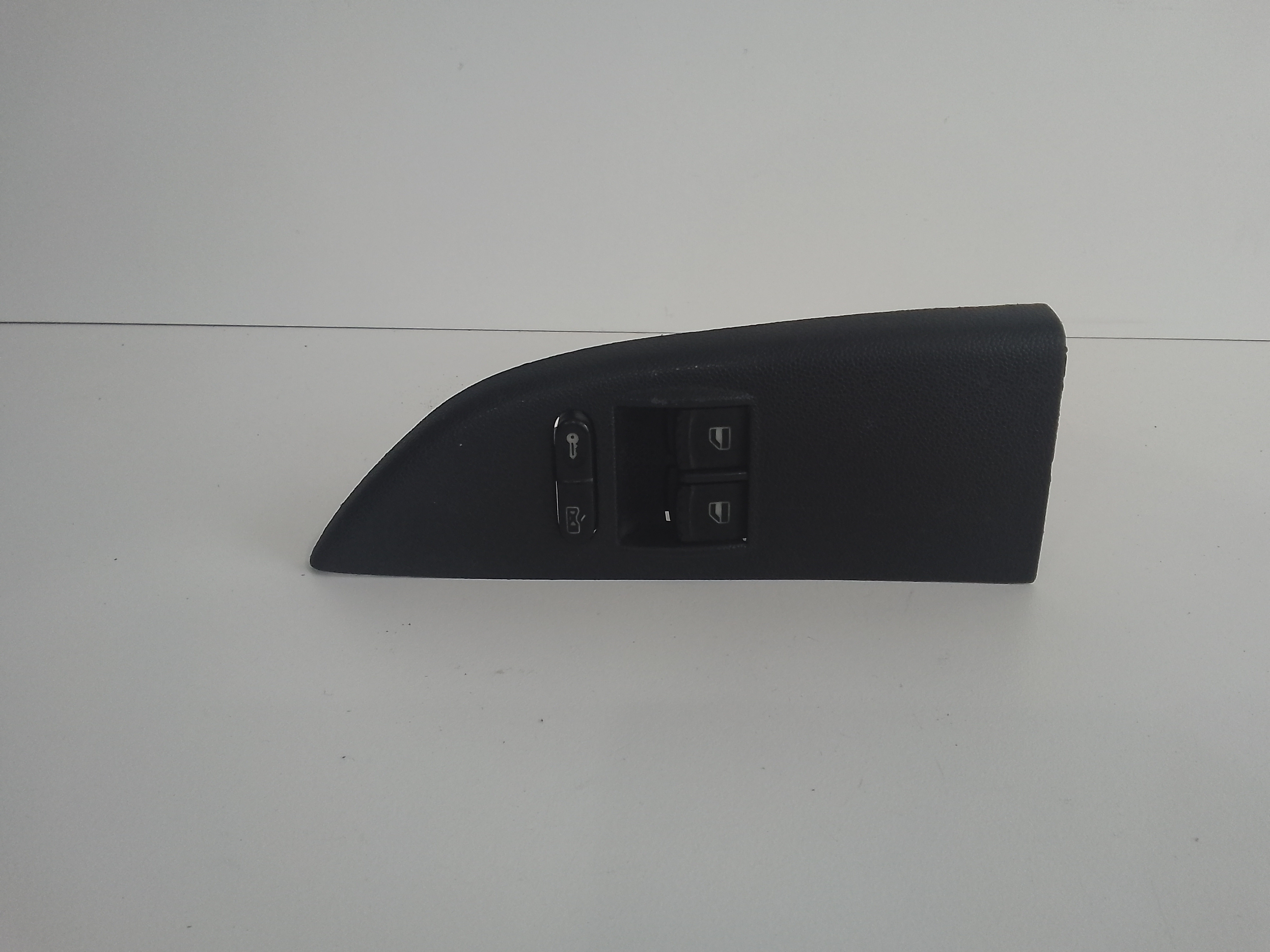 Interruttore Alzacristalli Porta Ant. Sinistro Usato