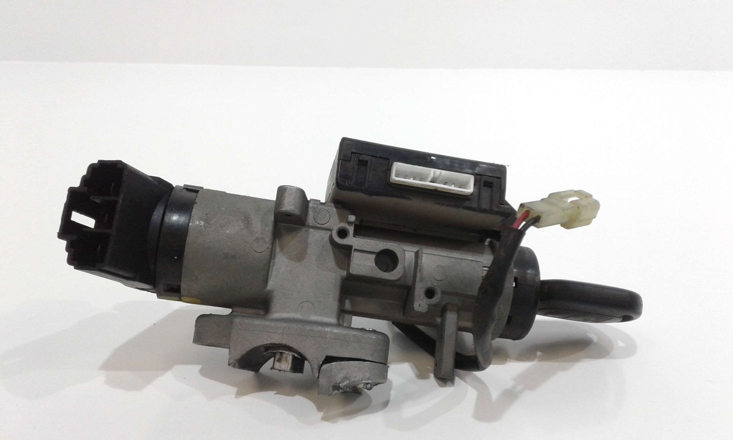 Commutatore Avviamento Con Cilindretti Serrature Usato