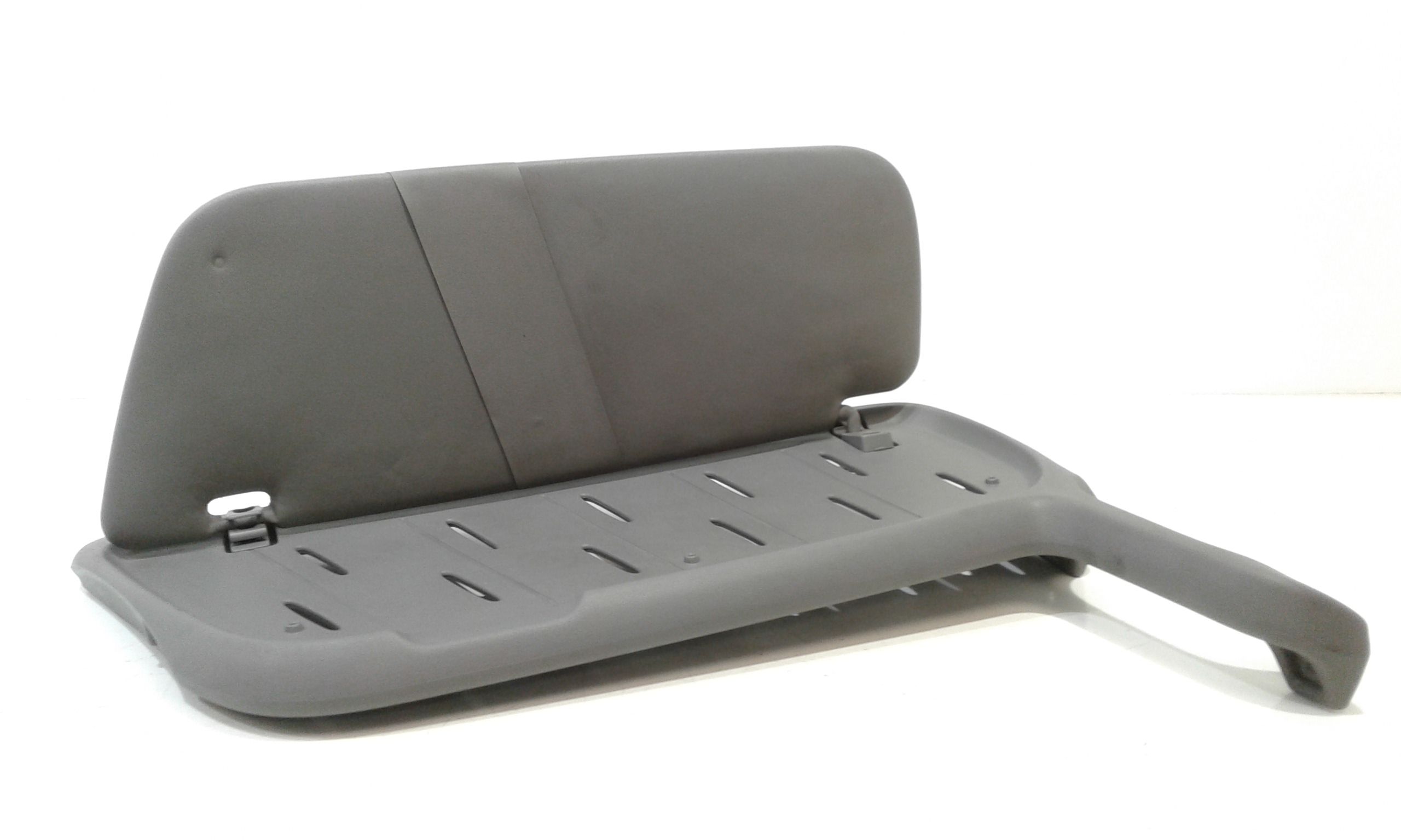 Aletta Parasole Parabrezza Sinistro A90681000107K00 Usato