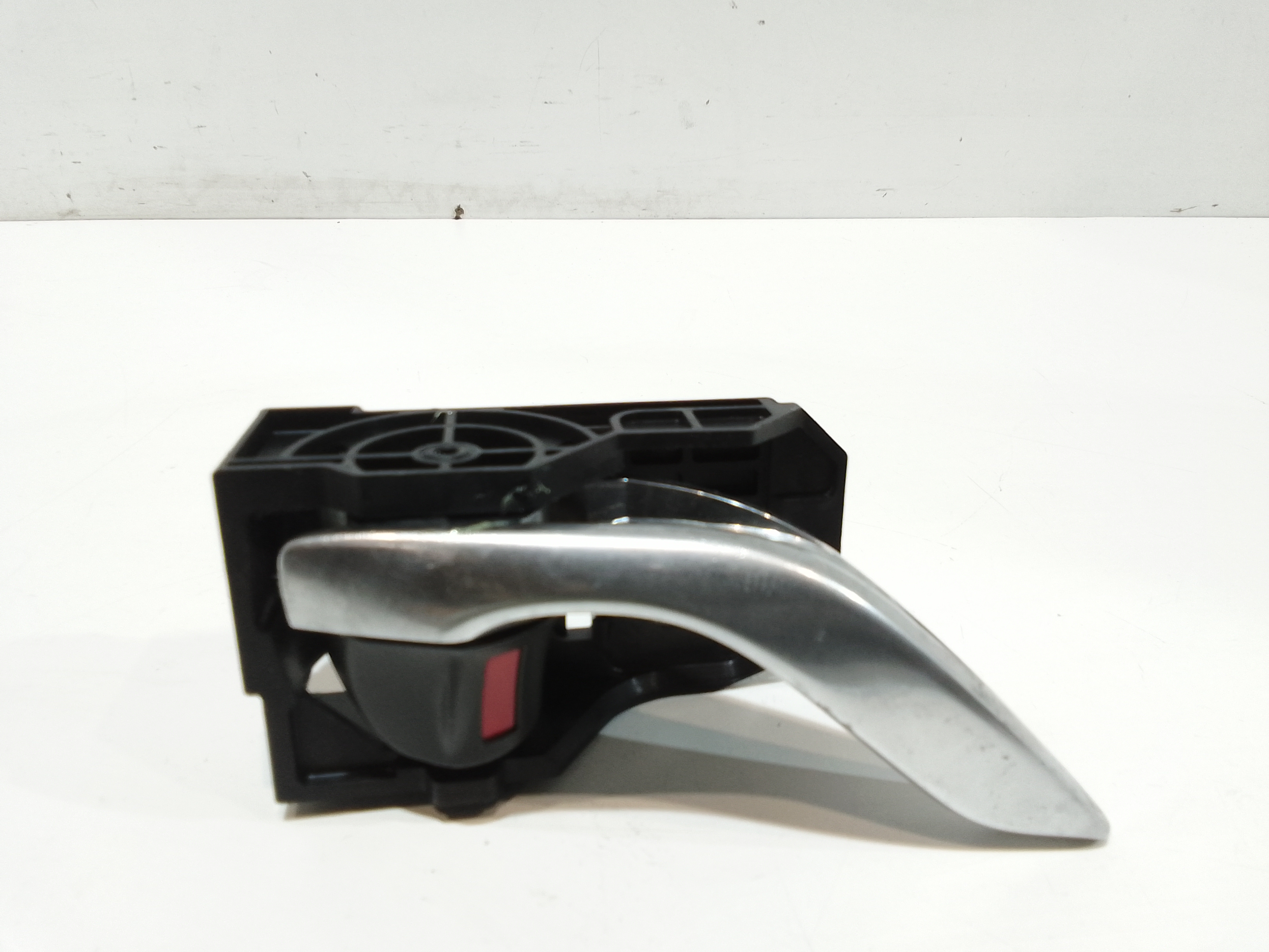 Maniglia Int. Apertura Porta Ant. Destro Usato