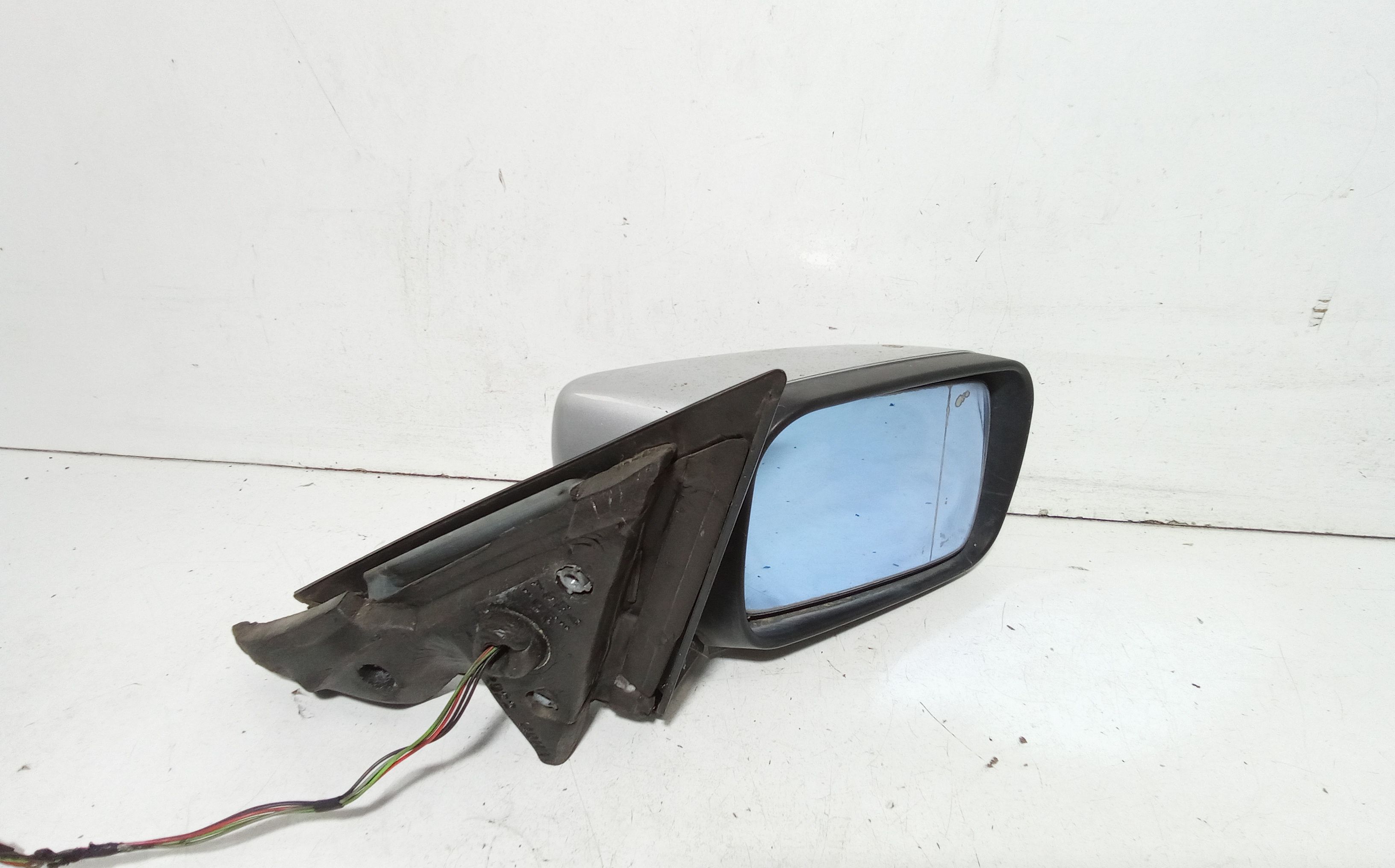 Retrovisore Est. Destro Usato