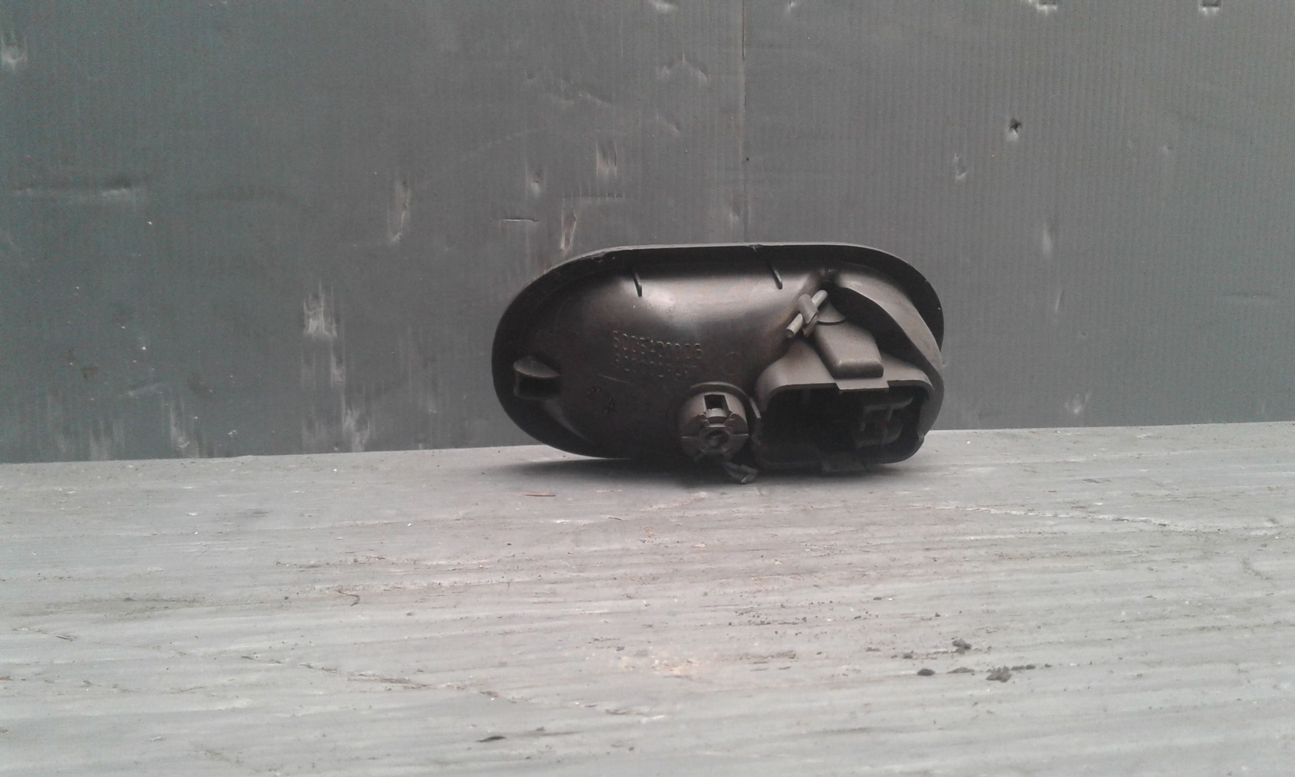 Maniglia Int. Apertura Porta Ant. Sinistro 8200028487 Usato