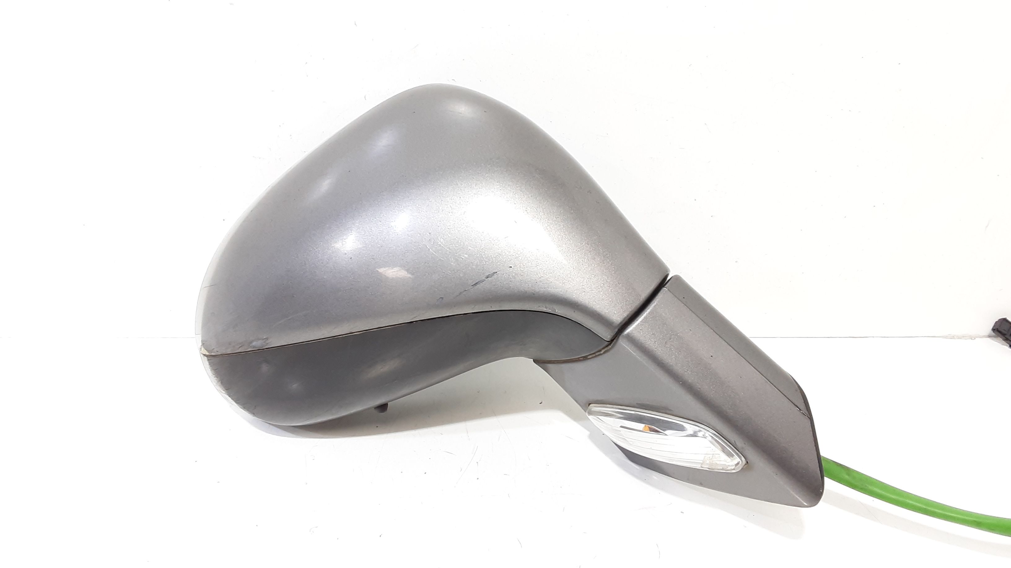 Retrovisore Est. Destro Usato