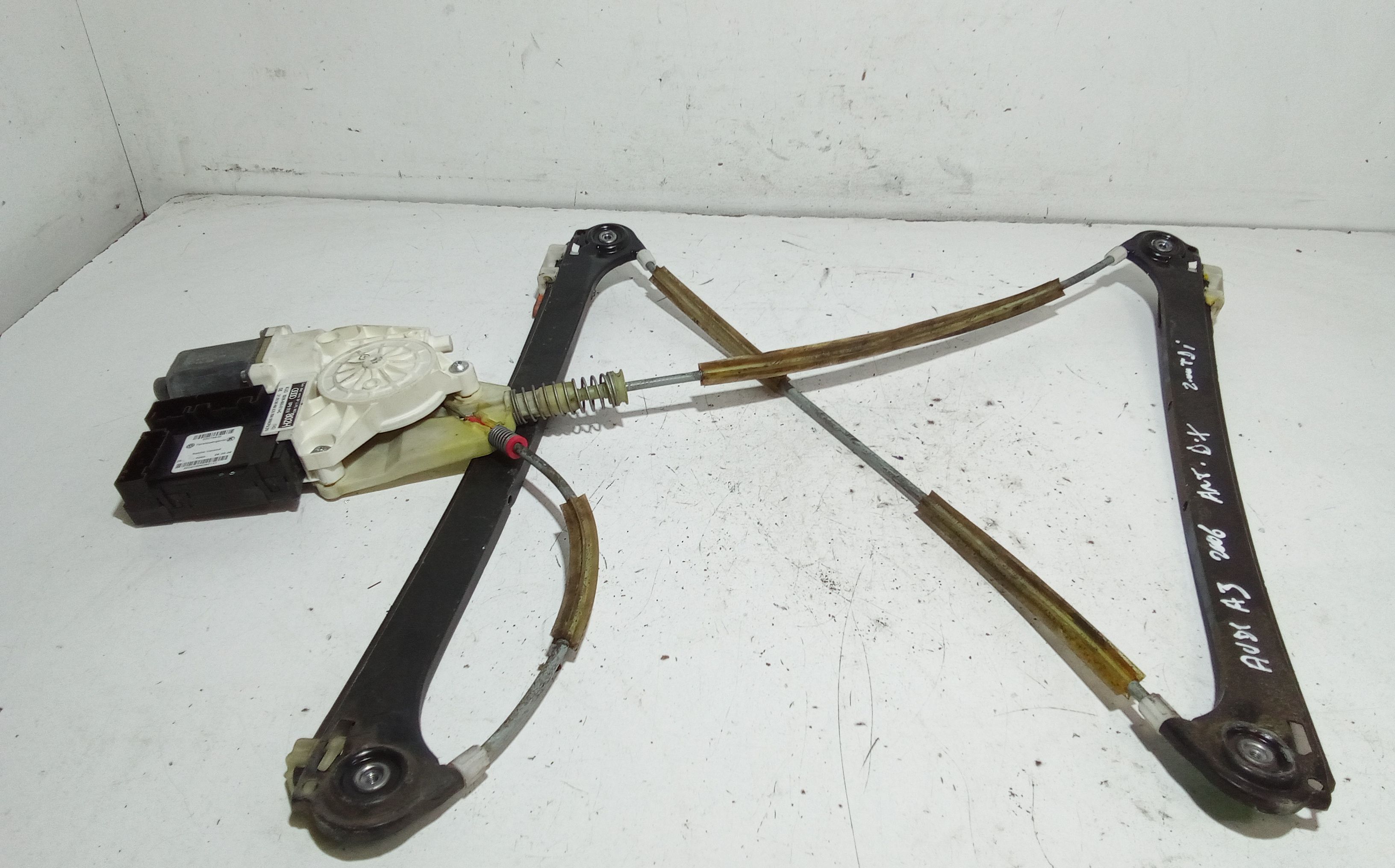 Alzacristallo Porta Ant. Destro Usato