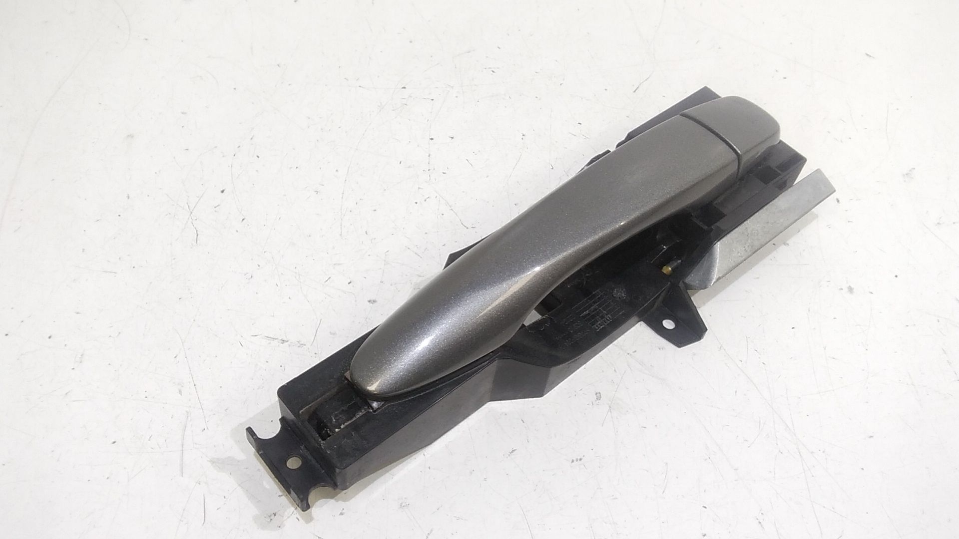 Maniglia Porta Ant. Destro 806404EA0A Usato