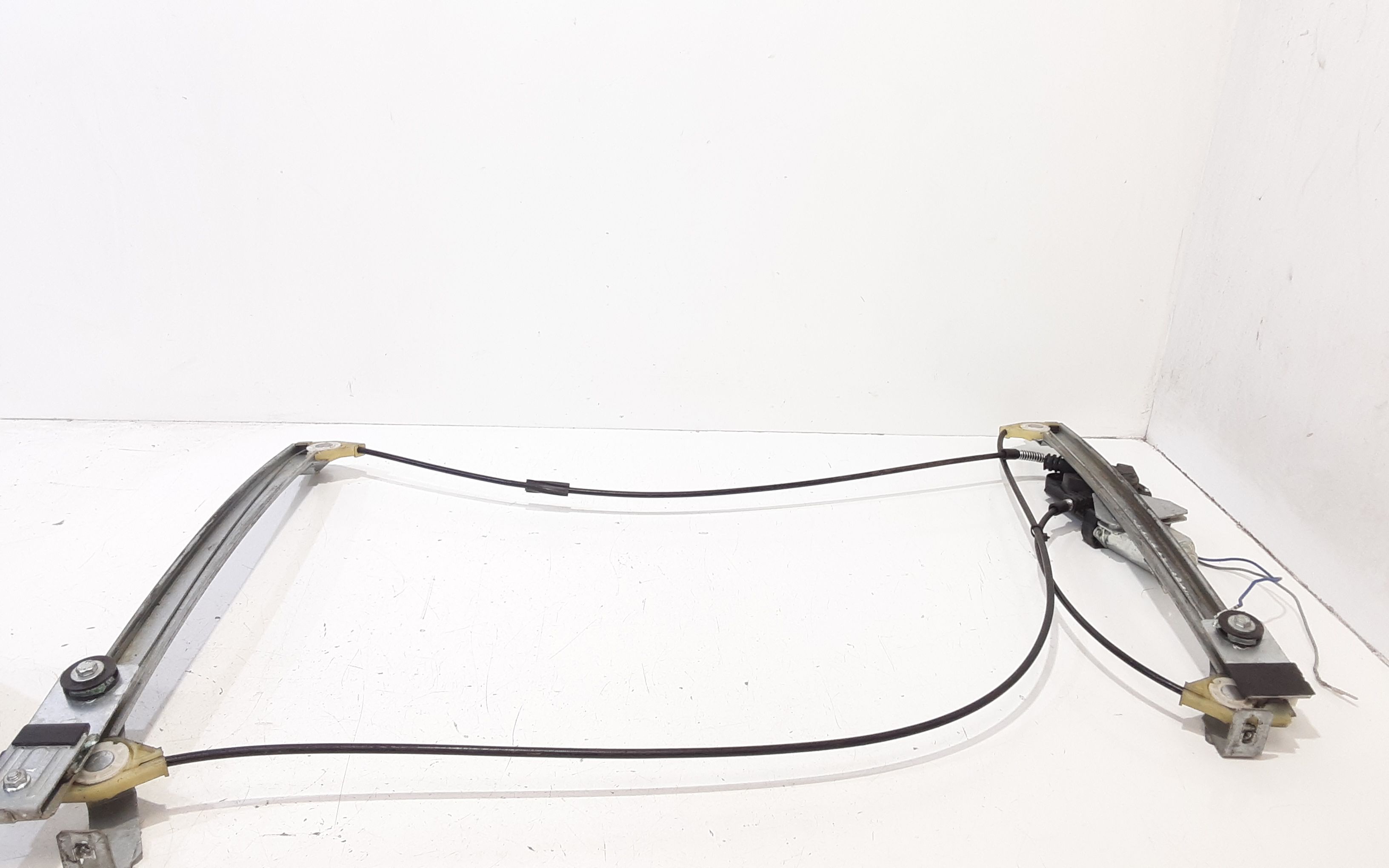 Alzacristallo Porta Ant. Destro Usato