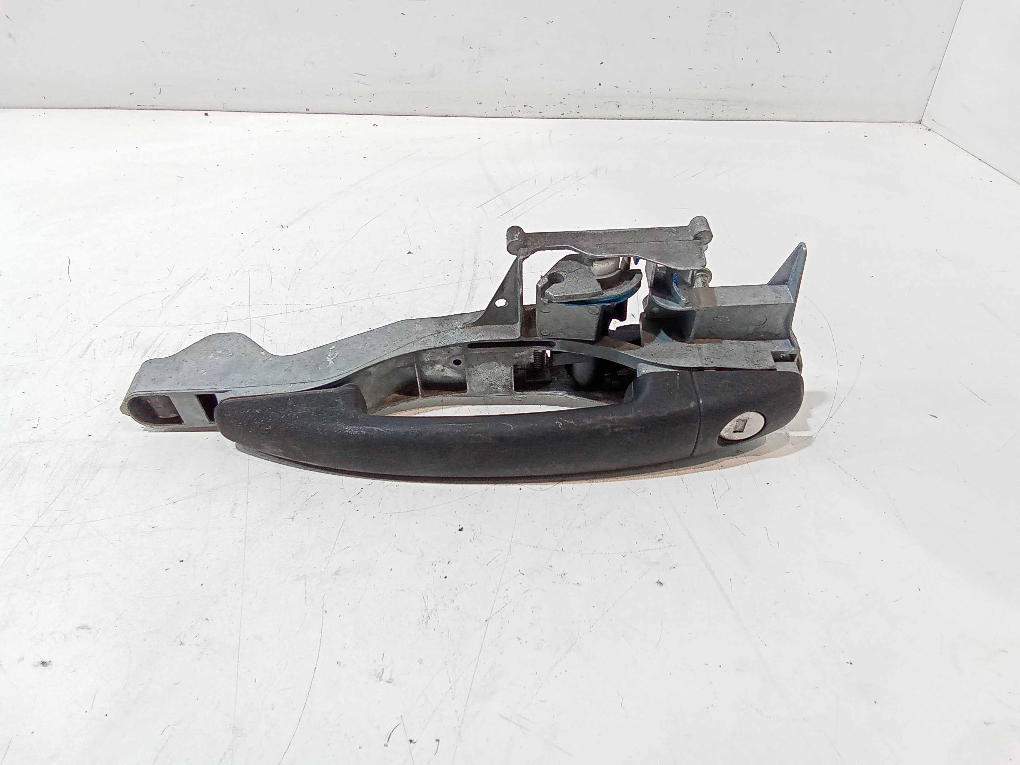 Maniglia Porta Ant. Sinistro 9101GE Usato