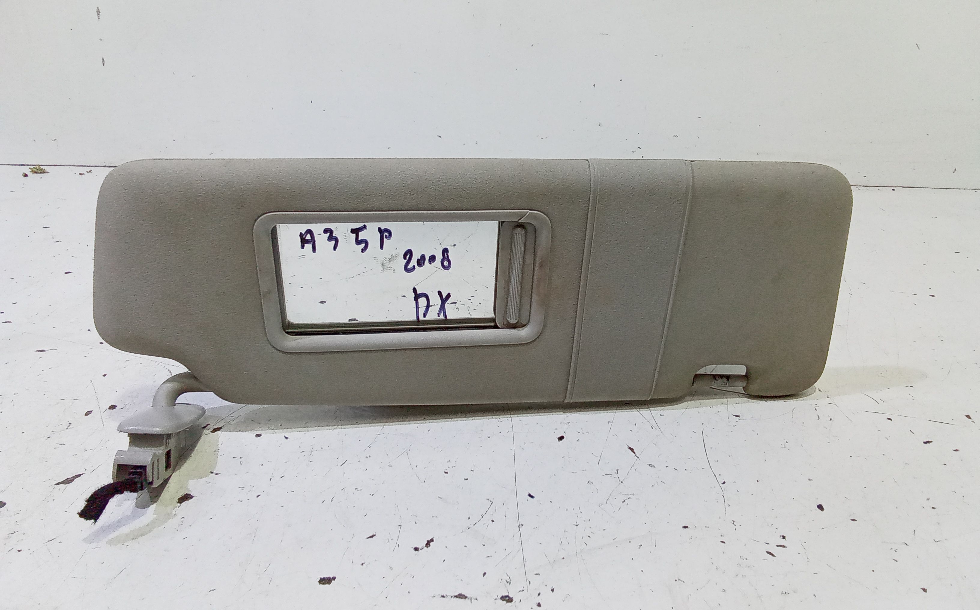 Aletta Parasole Parabrezza Destro 8P08575525B9 Usato