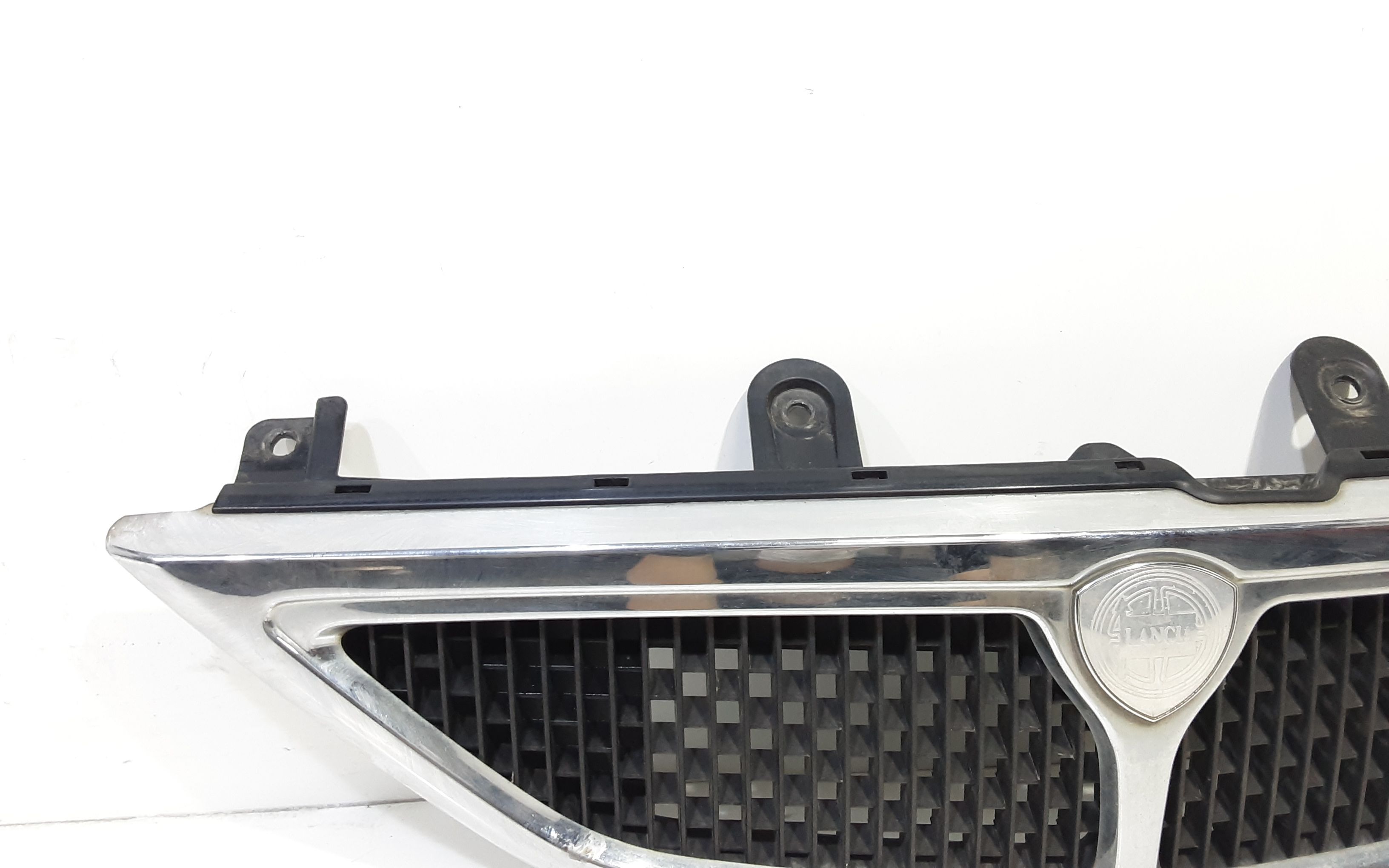 Griglia 735434121 Usato