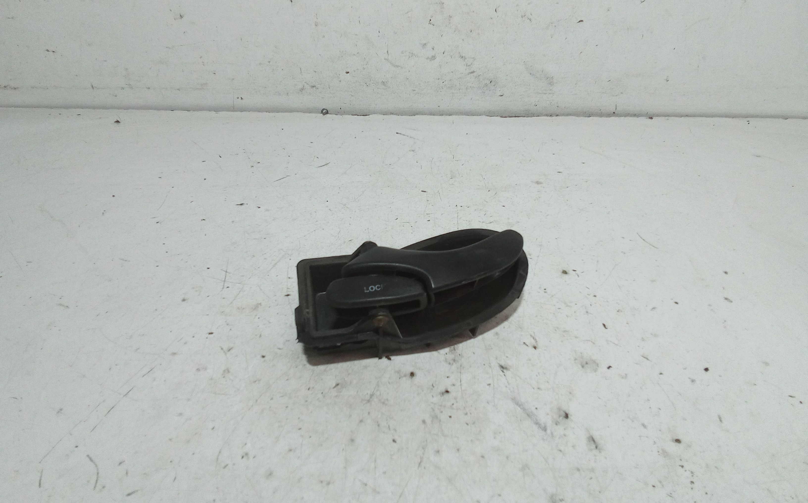 Maniglia Int. Apertura Porta Ant. Sinistro 4077922 Usato