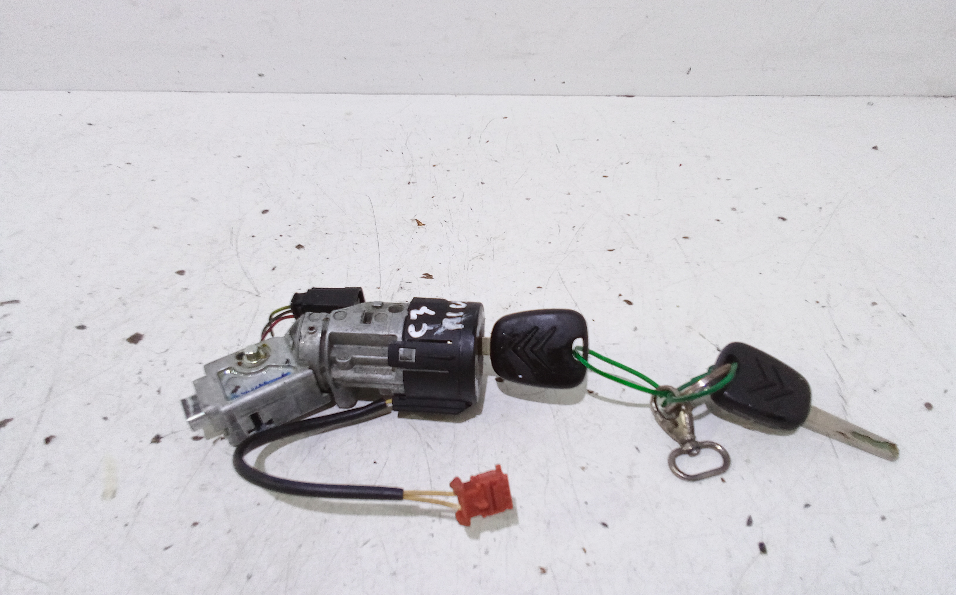 Commutatore Avviamento Con Cilindretti Serrature Usato