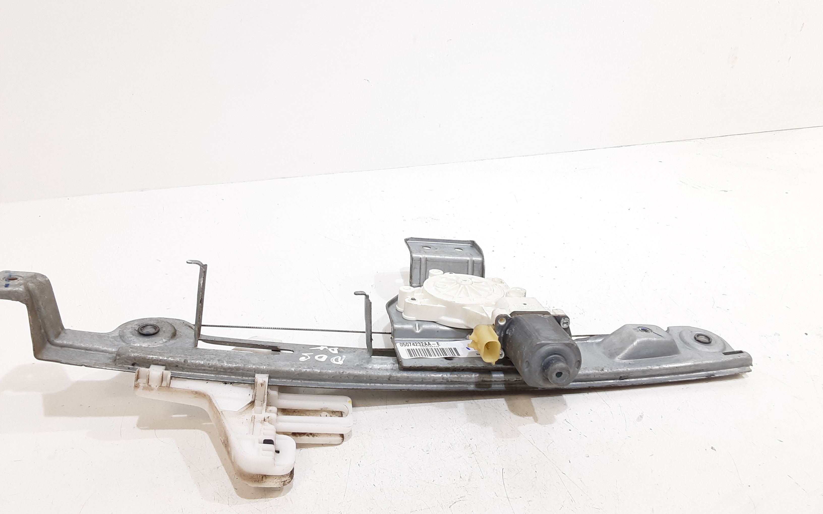 Alzacristallo Porta Post. Destro K05074826AA Usato