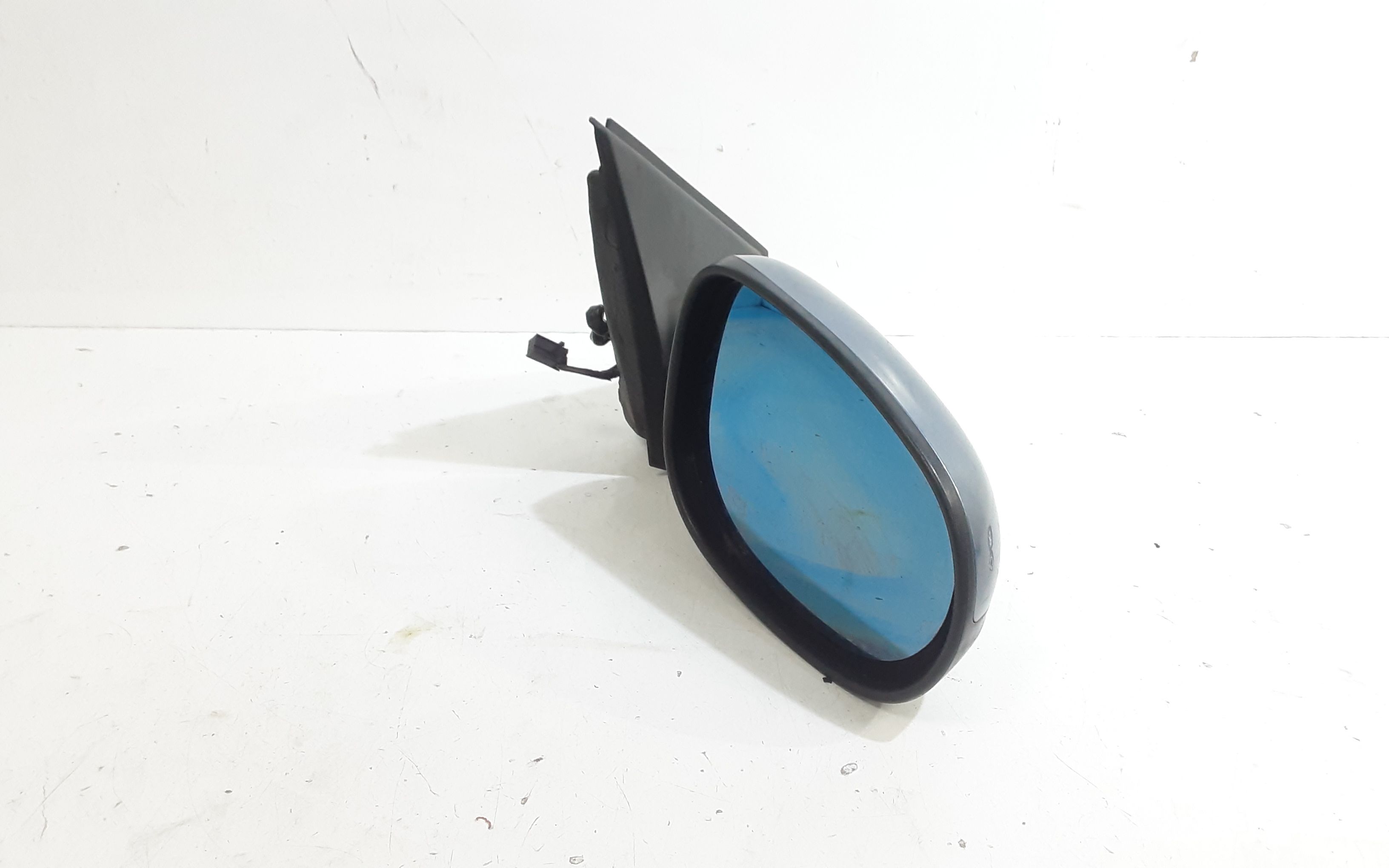 Retrovisore Est. Destro Usato