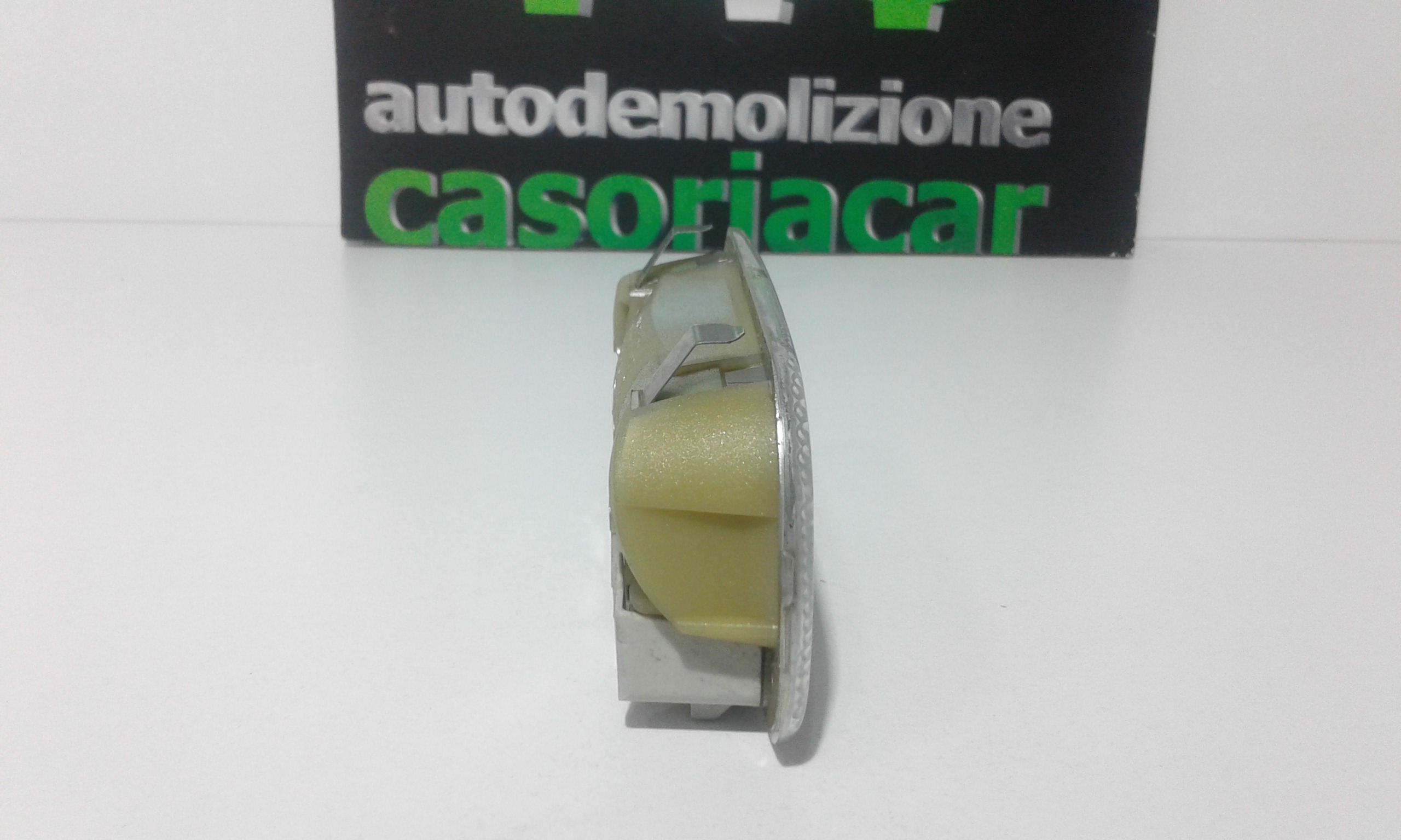 Luce Cortesia Ant. Tetto 6362N2 Usato