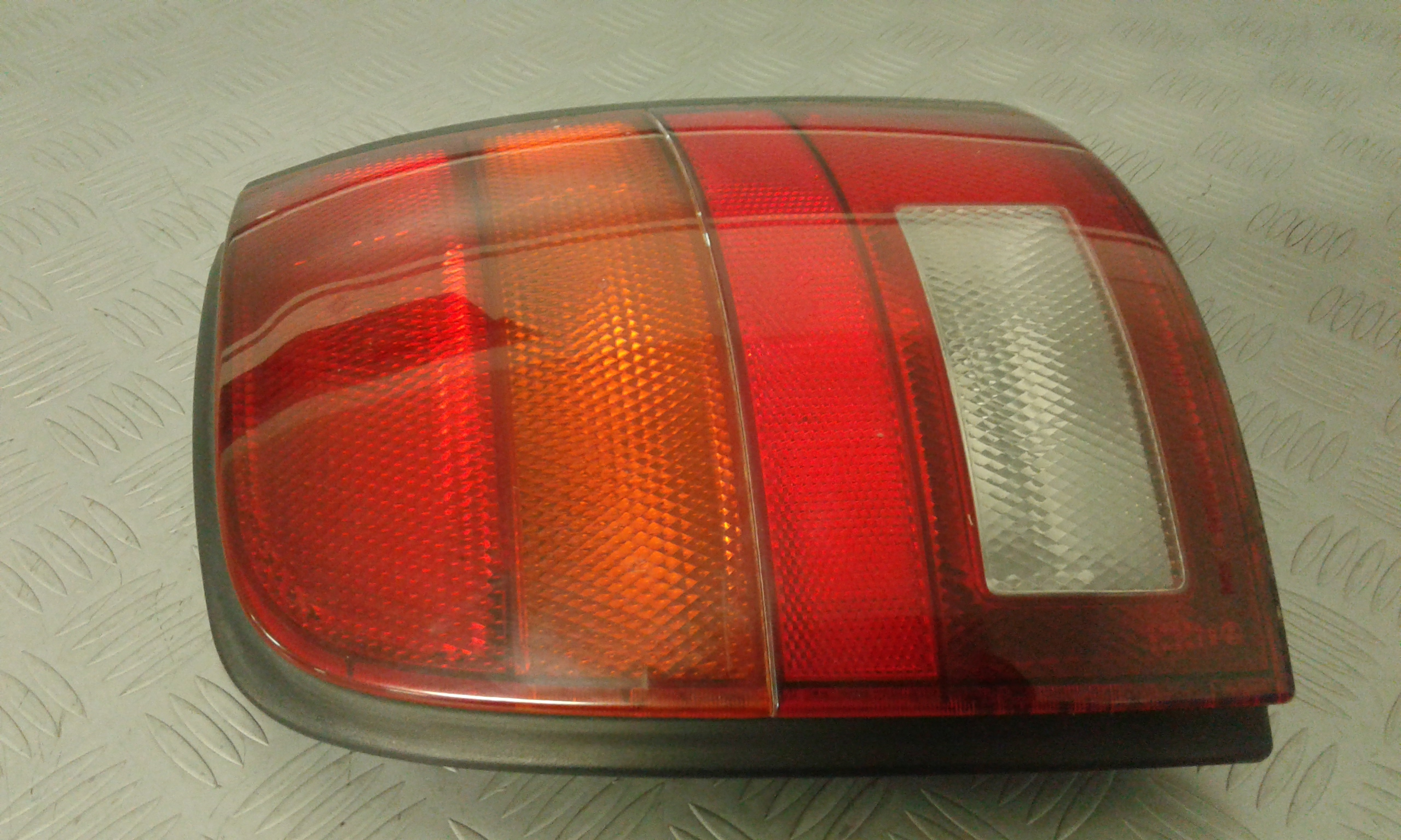 Fanale Post. Destro 265506F600 Usato