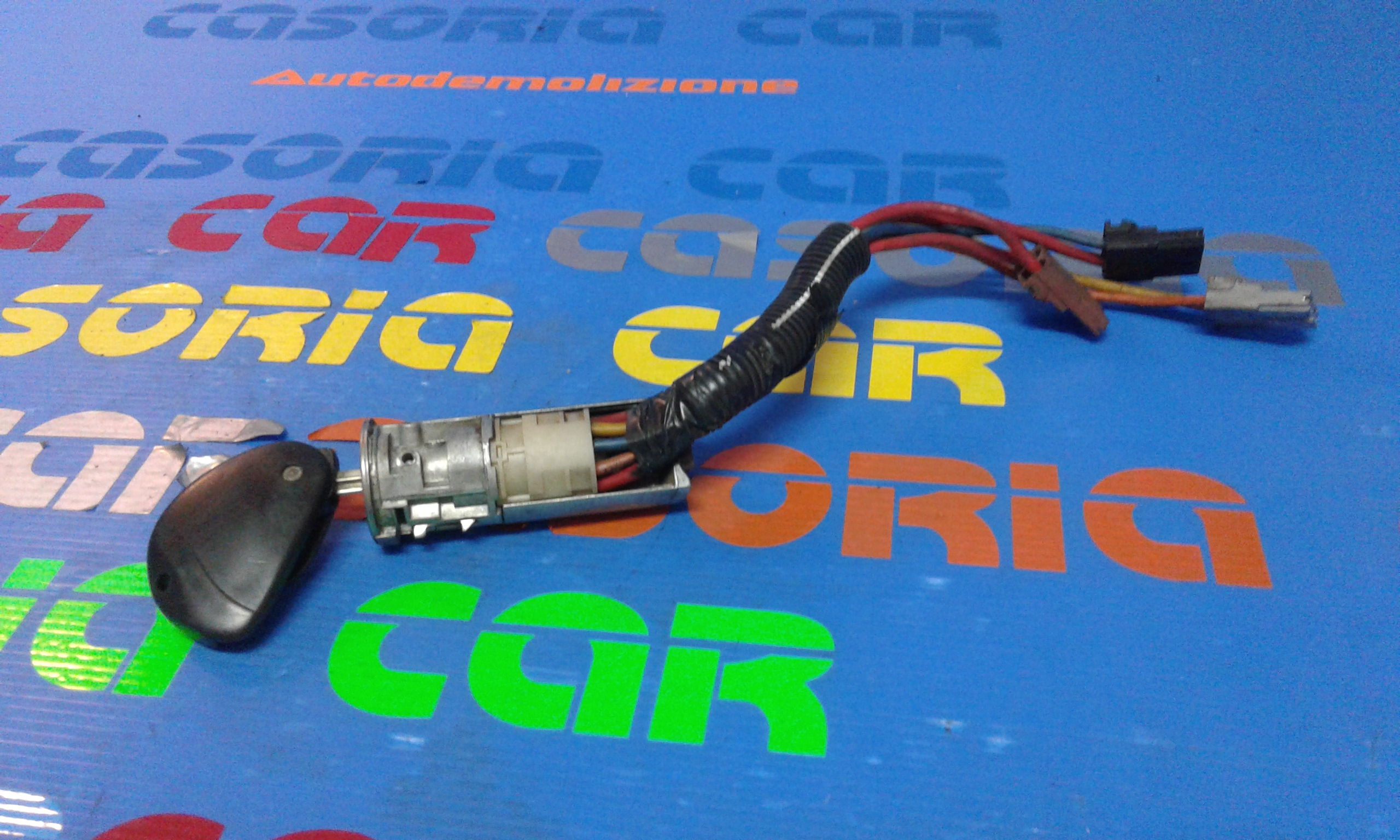 Commutatore Avviamento Con Cilindretti Serrature Usato