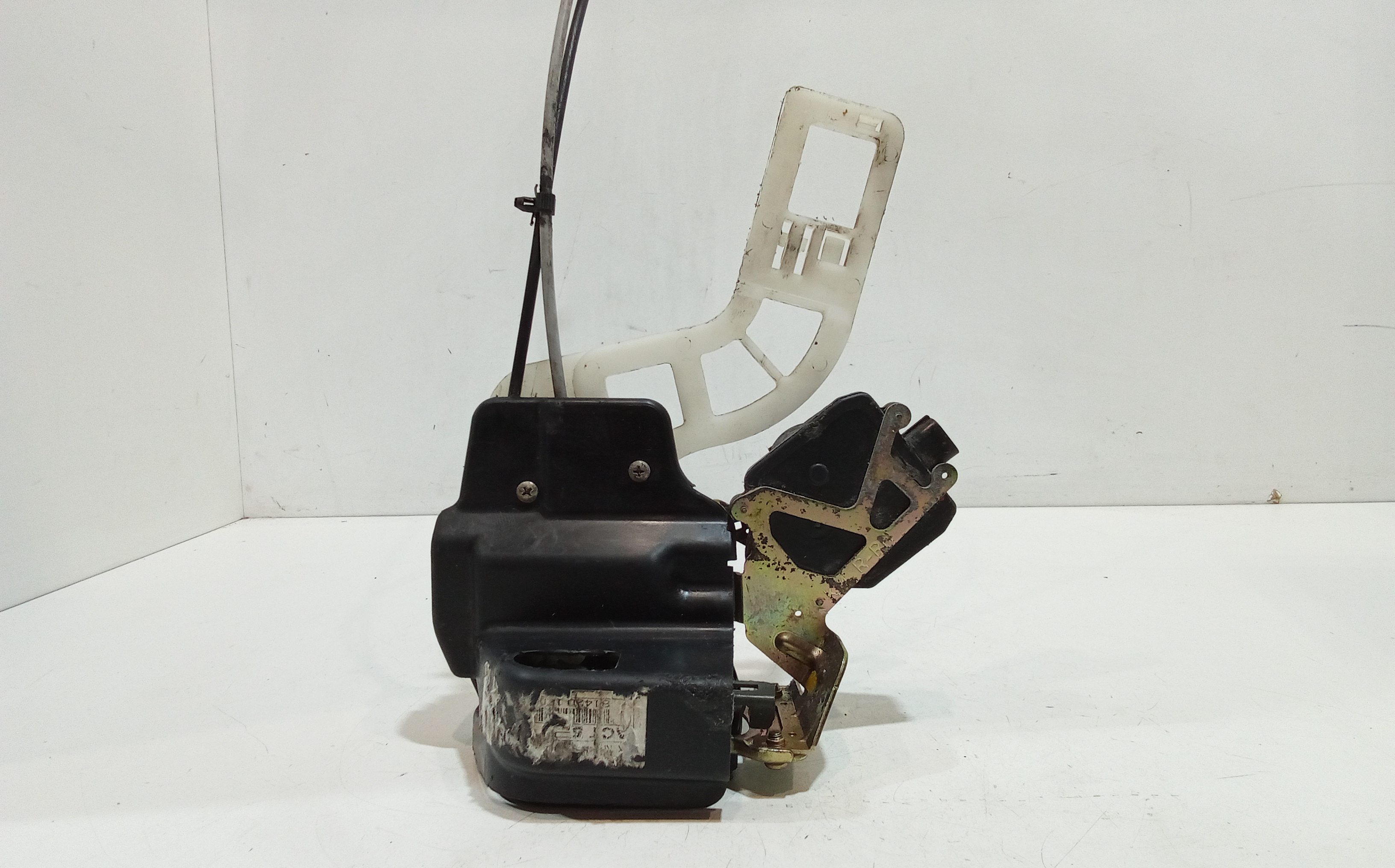 Serratura Porta Post. Destro 814211F010 Usato