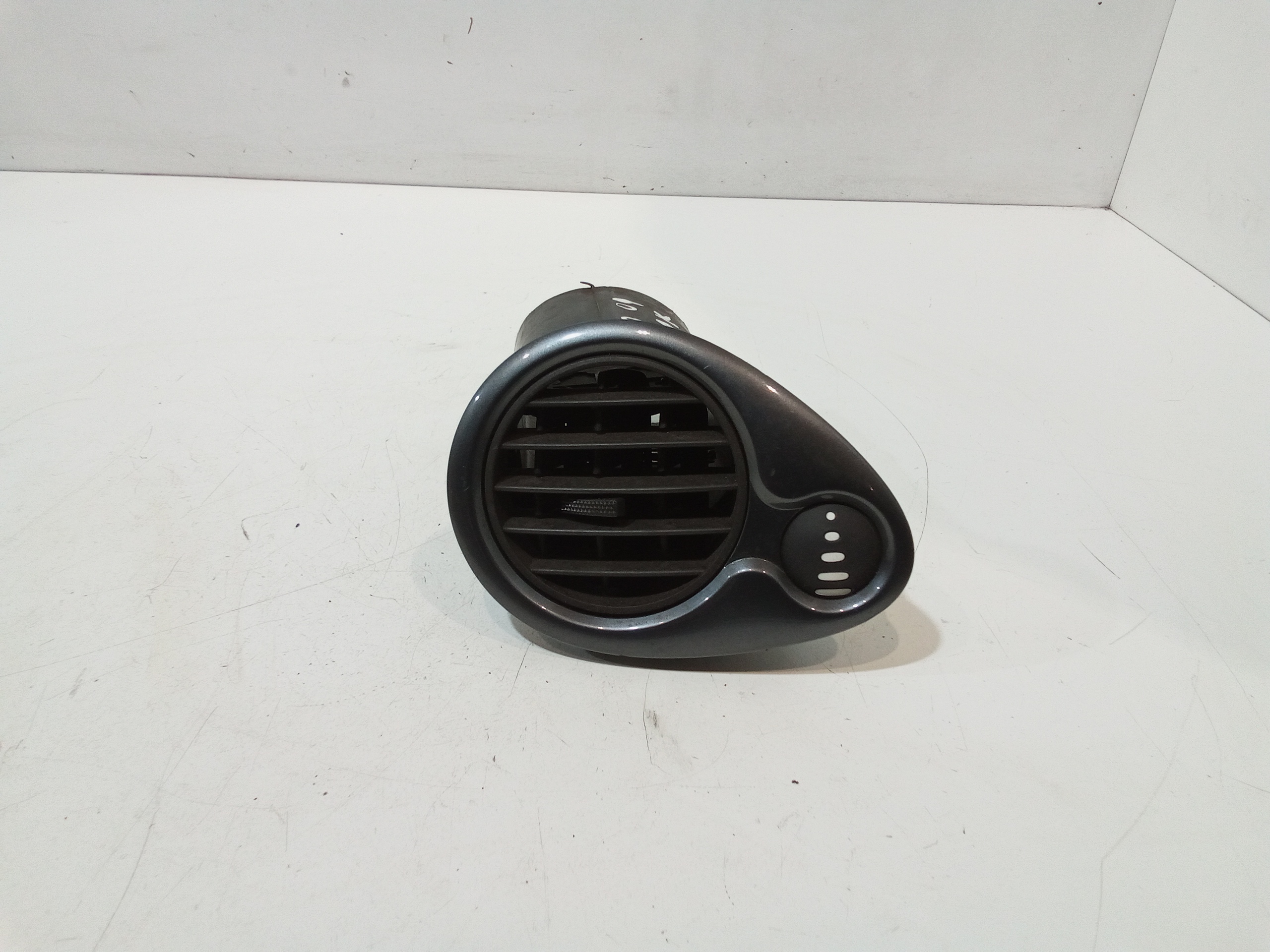 Condotto Aria Bocchette Lat. Cruscotto Sinistro Usato