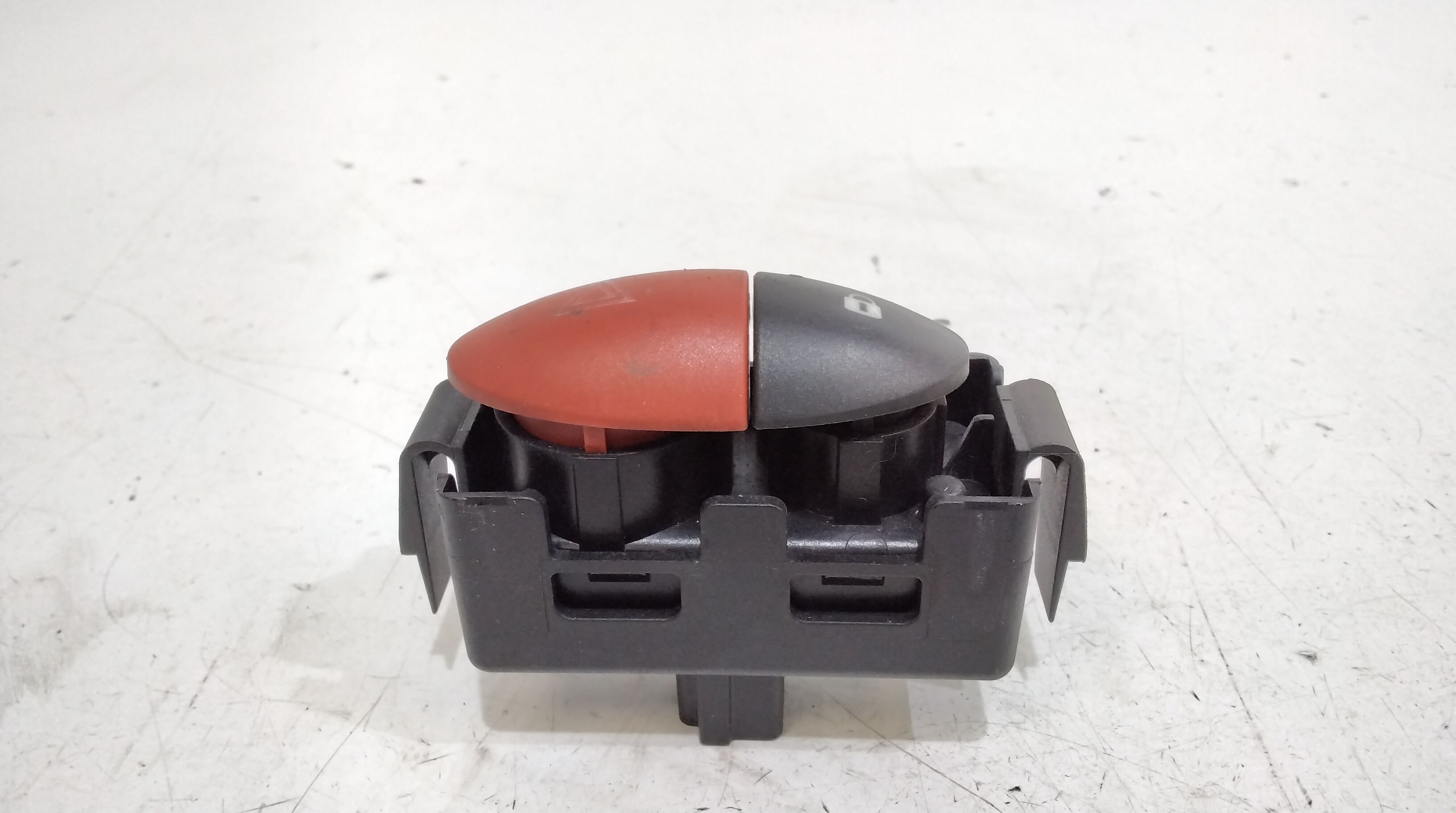 Interruttore Luci Emergenza Usato