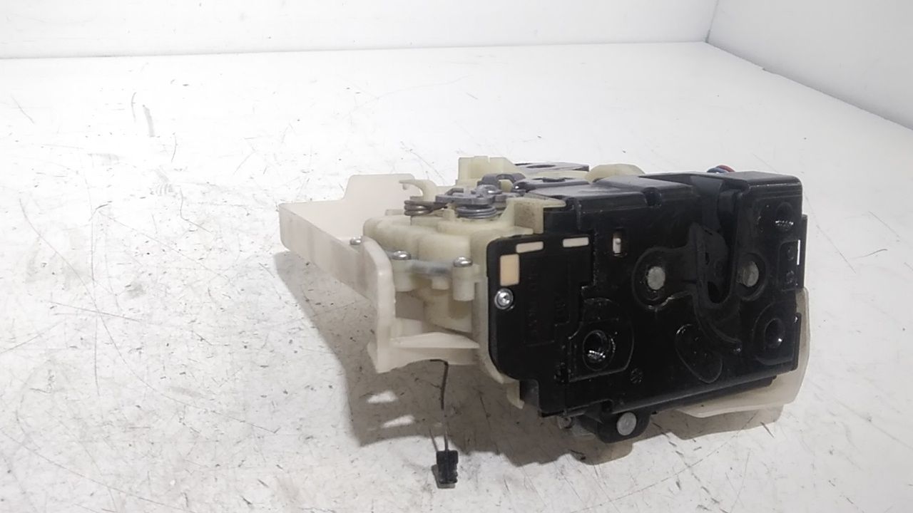 Serratura Porta Ant. Sinistro 7E1837015 Usato